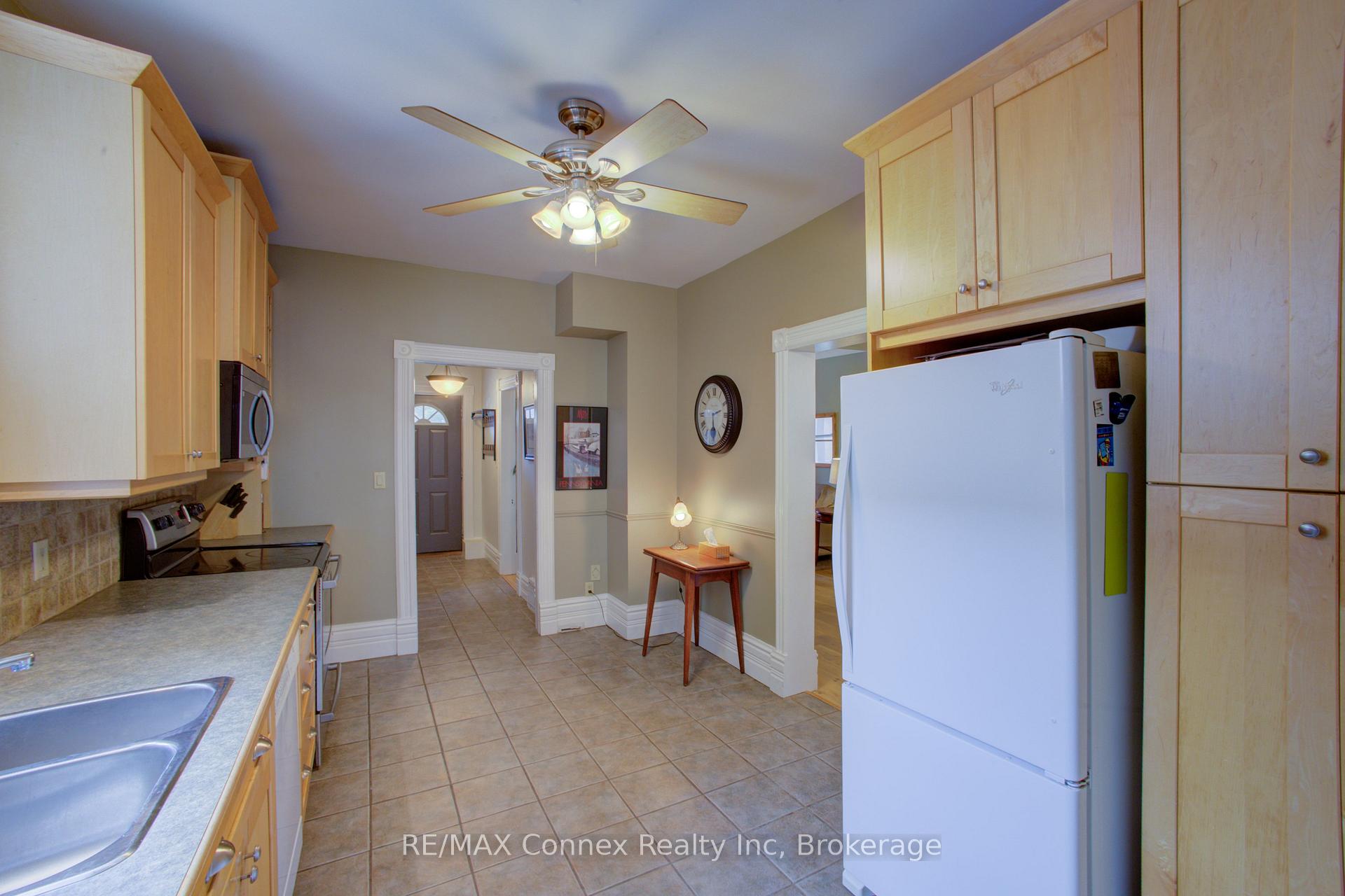 Photo 12 of 120 Harris Street, Guelph, St. Patrick's Ward — HOMEH