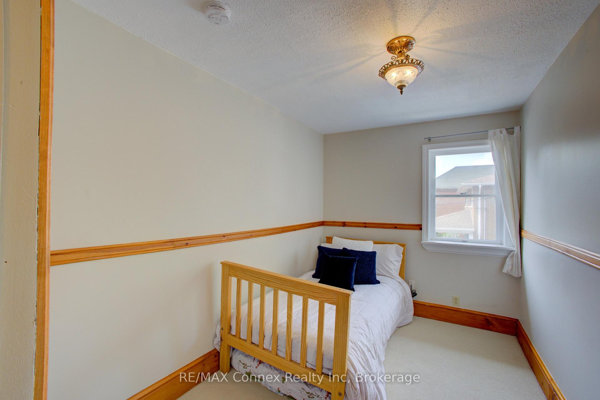Photo 16 of 120 Harris Street, Guelph, St. Patrick's Ward — HOMEH
