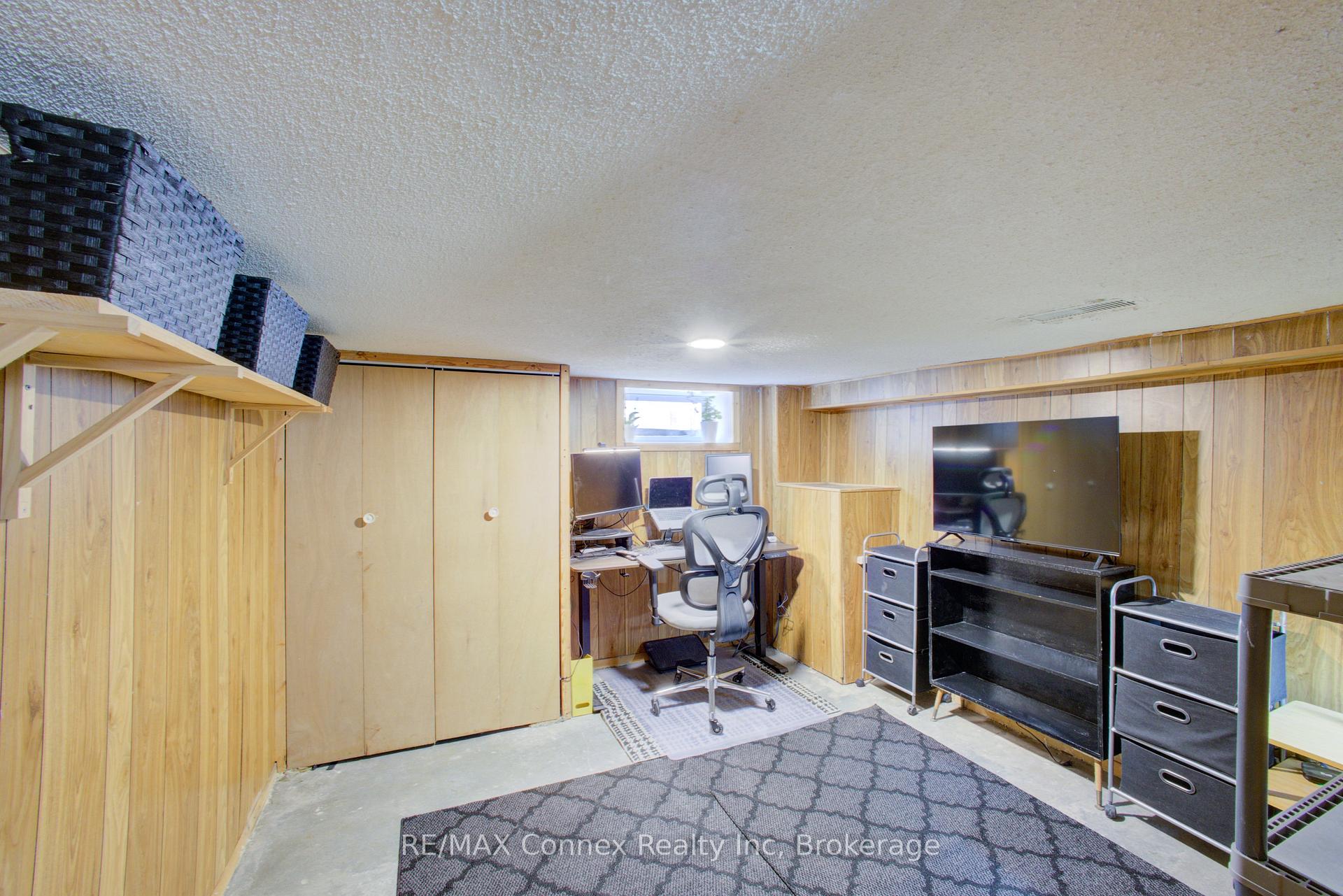Photo 21 of 120 Harris Street, Guelph, St. Patrick's Ward — HOMEH