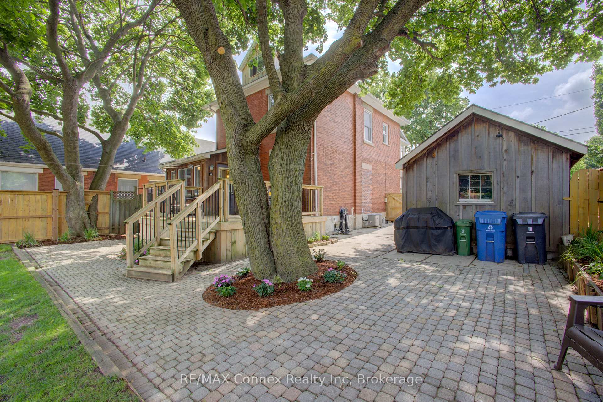 Photo 26 of 120 Harris Street, Guelph, St. Patrick's Ward — HOMEH