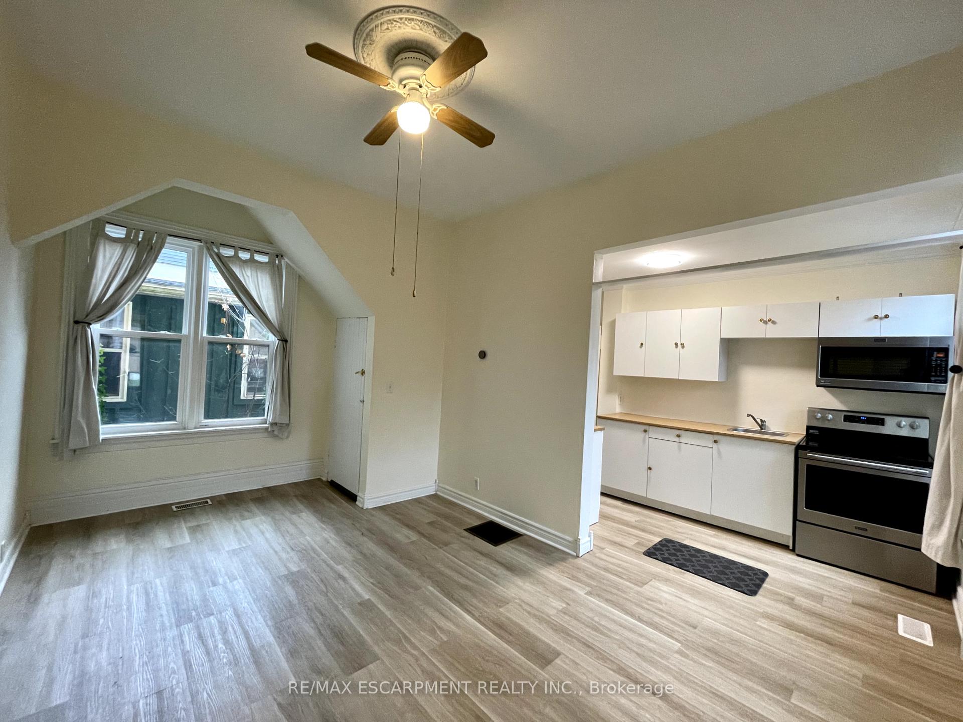 Photo 37 of 10 William Street, Brant, Paris — HOMEH