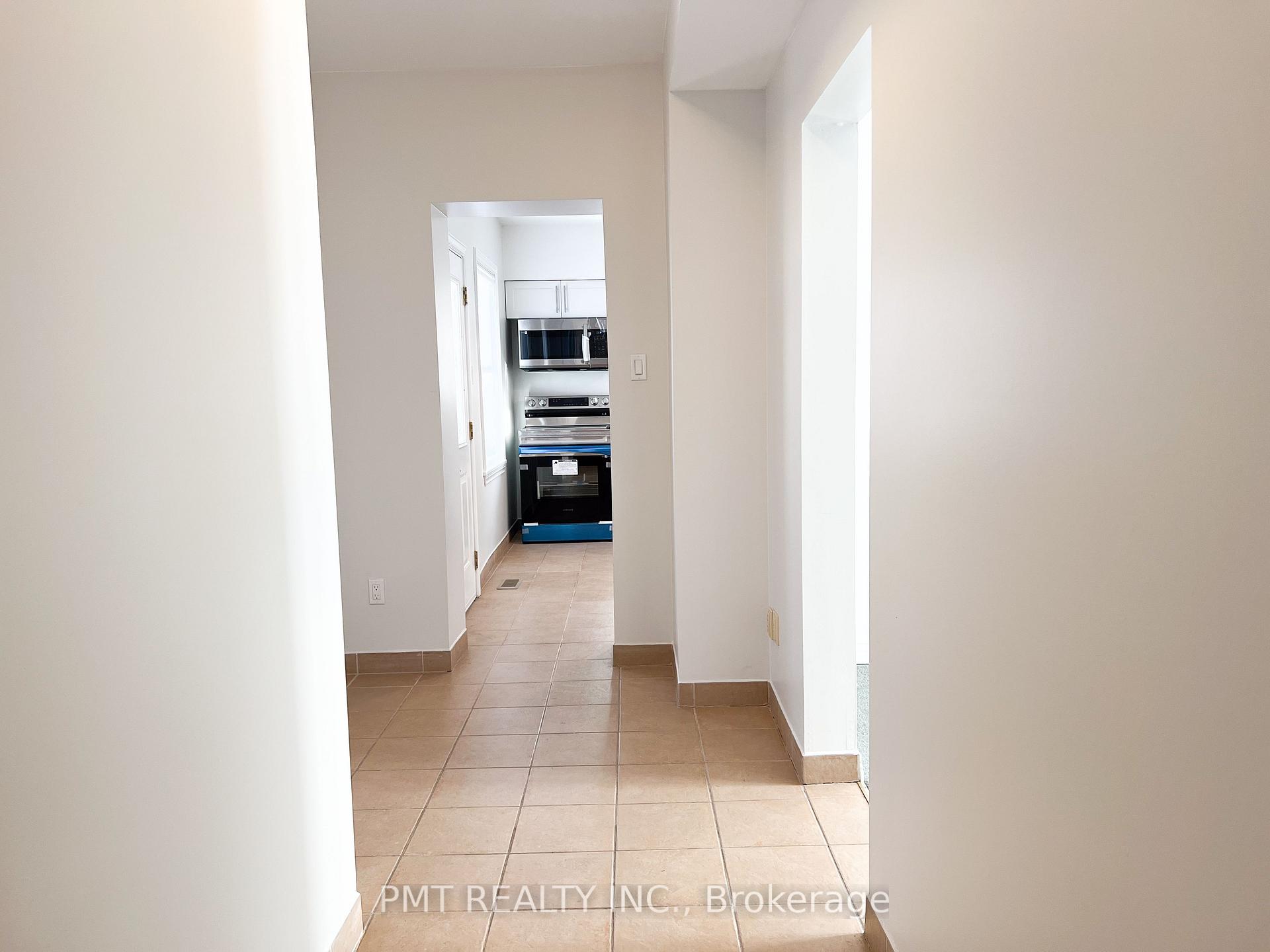 Photo 4 of Unit Main, 2182 Queensway Drive, Burlington, Freeman — HOMEH