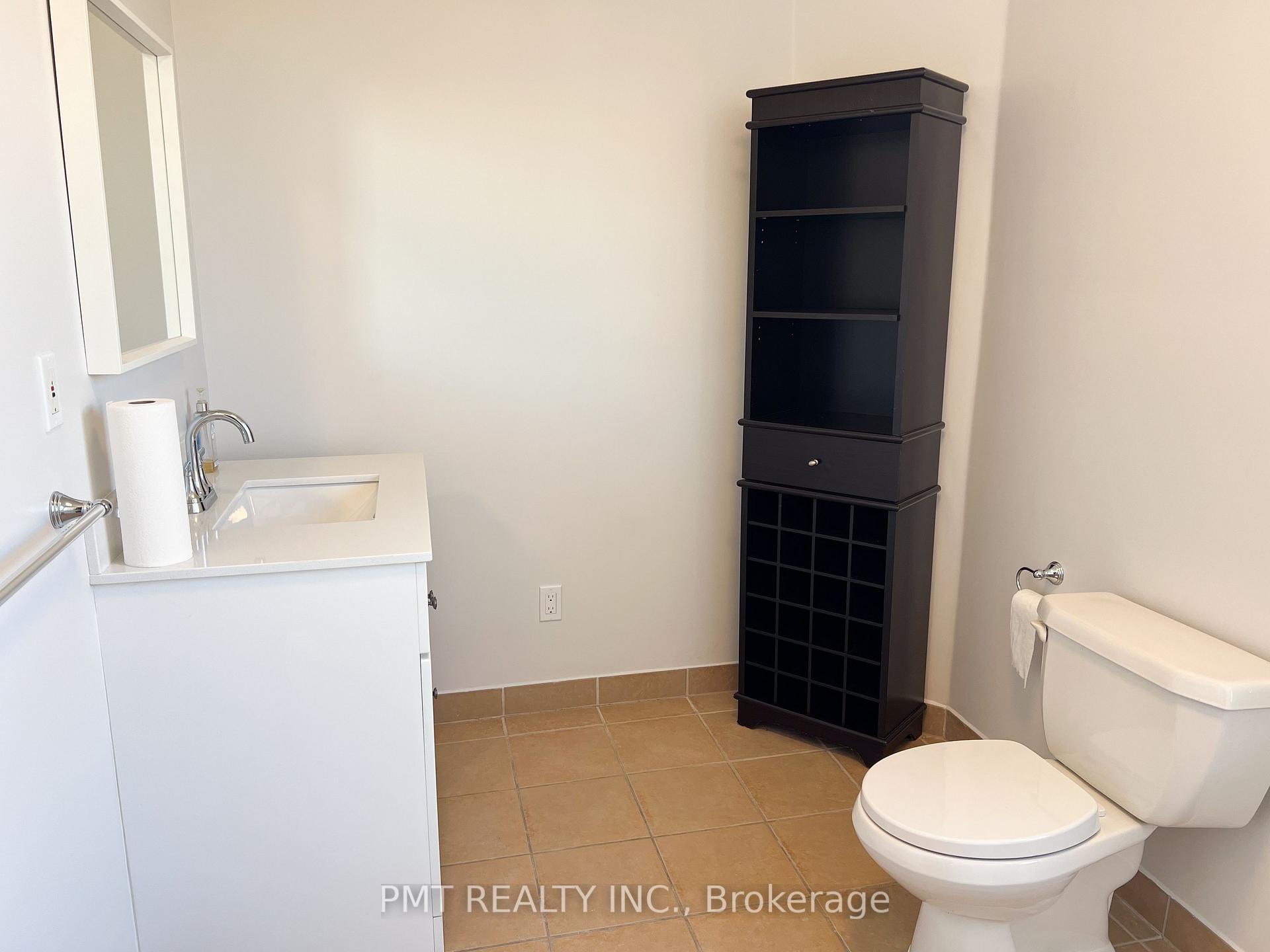 Photo 12 of Unit Main, 2182 Queensway Drive, Burlington, Freeman — HOMEH