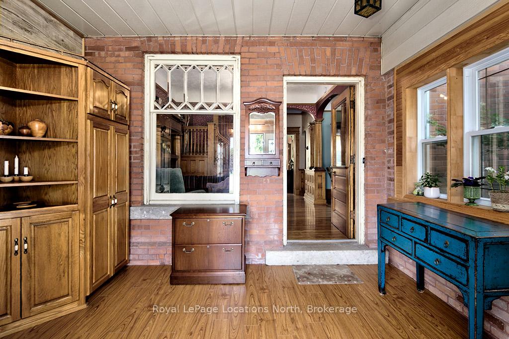 Photo 4 of 103 Mark Street W, Grey Highlands — HOMEH