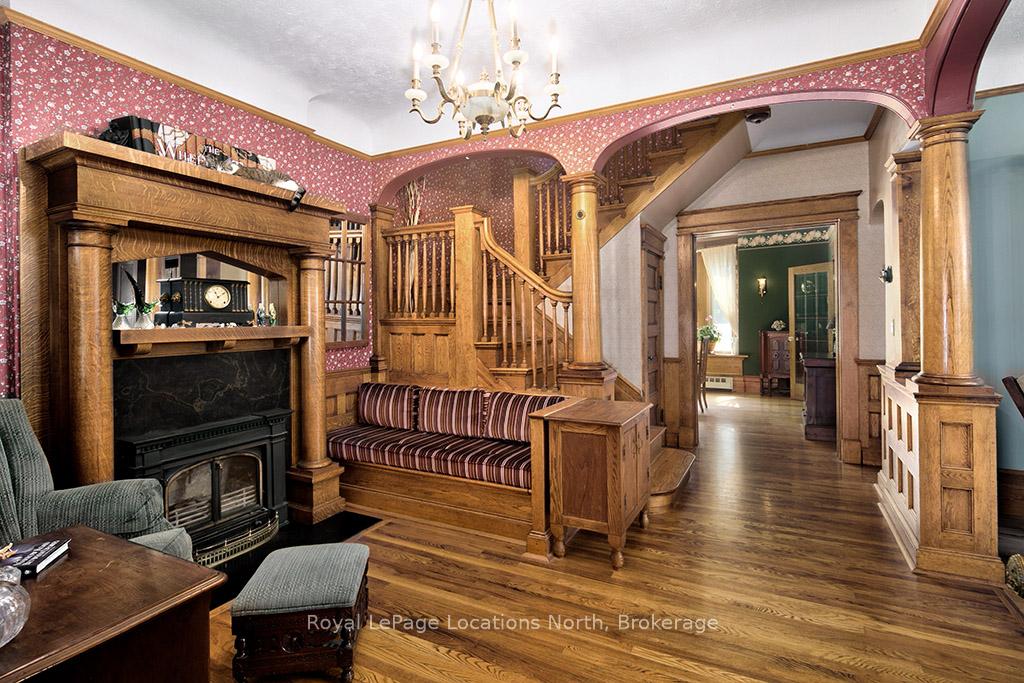 Photo 5 of 103 Mark Street W, Grey Highlands — HOMEH