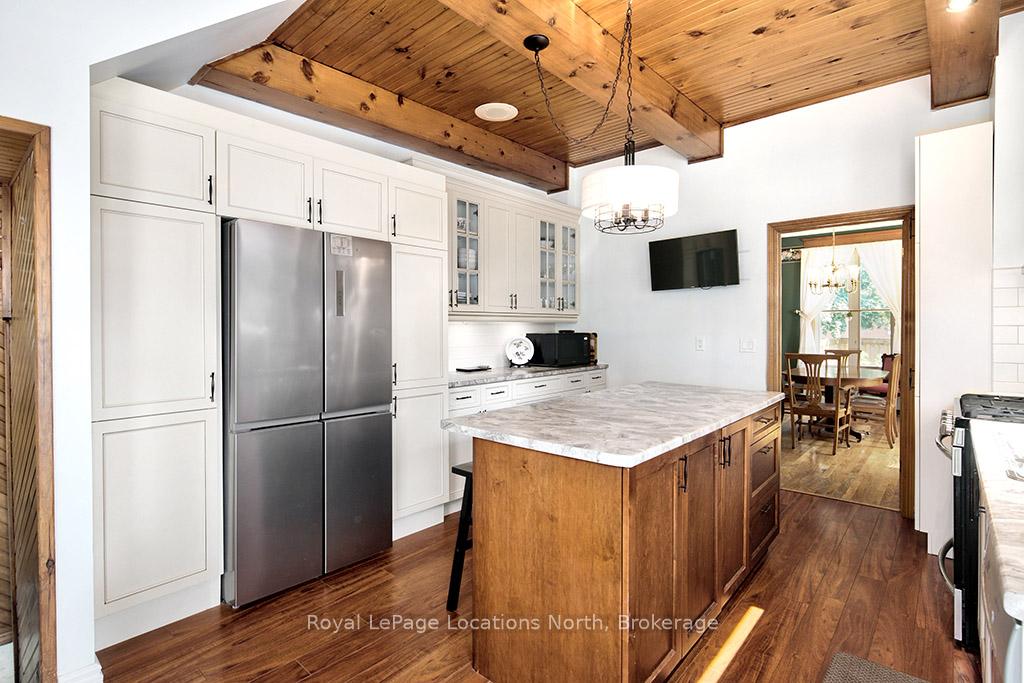 Photo 17 of 103 Mark Street W, Grey Highlands — HOMEH