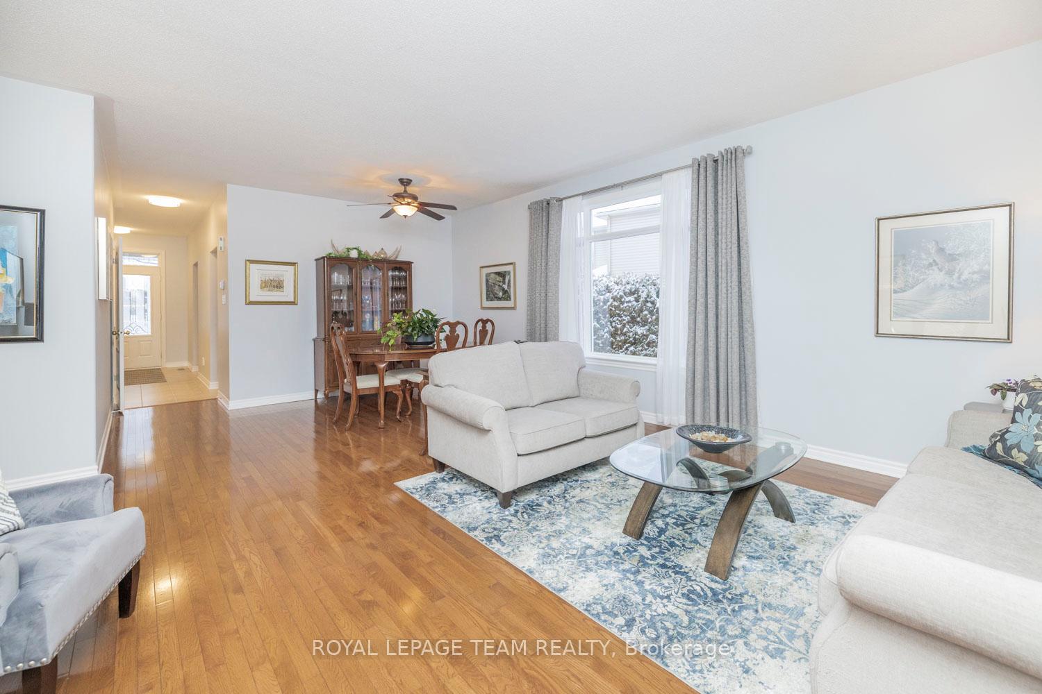 Photo 11 of 542 Devonwood Circle, Ottawa, Blossom Park/Kemp Park/Findlay Creek — HOMEH