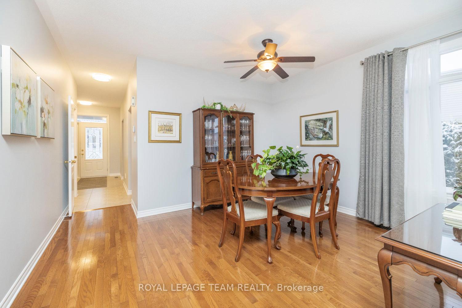 Photo 12 of 542 Devonwood Circle, Ottawa, Blossom Park/Kemp Park/Findlay Creek — HOMEH