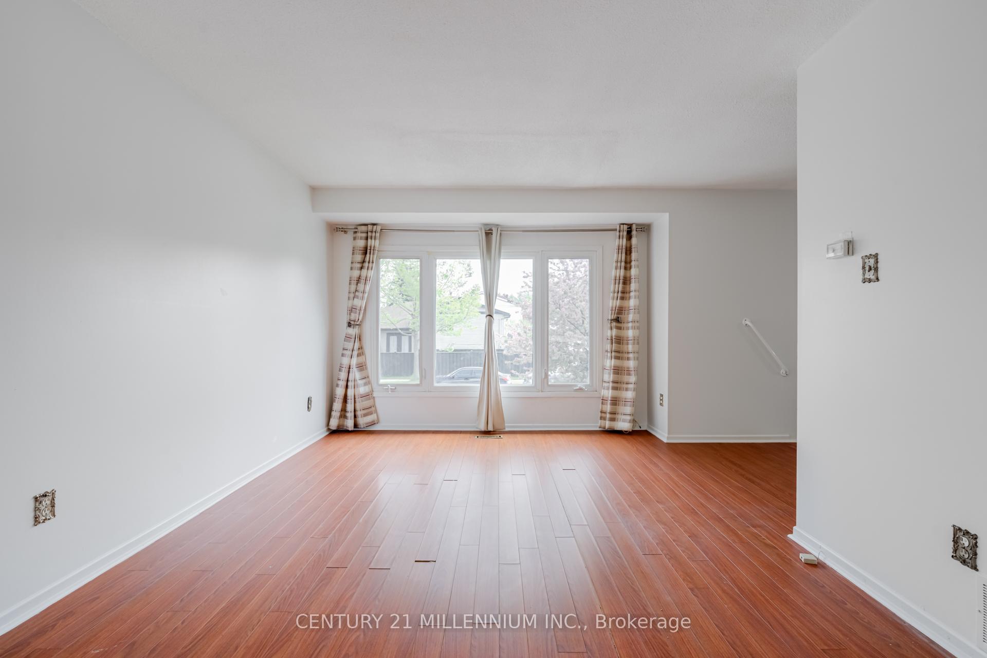 Photo 8 of 94 Charters Road, Brampton, Madoc — HOMEH