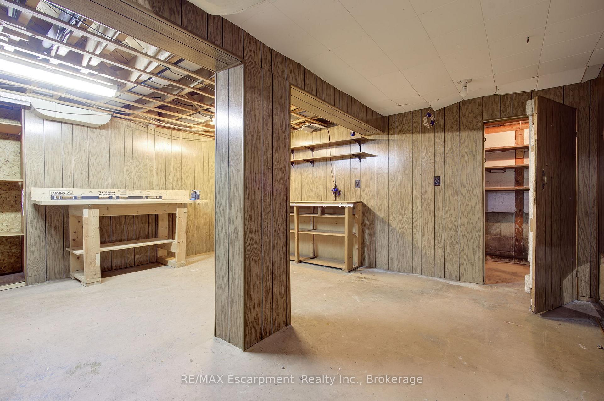 Photo 19 of 2198 Yorkshire Crescent, Burlington, Brant — HOMEH