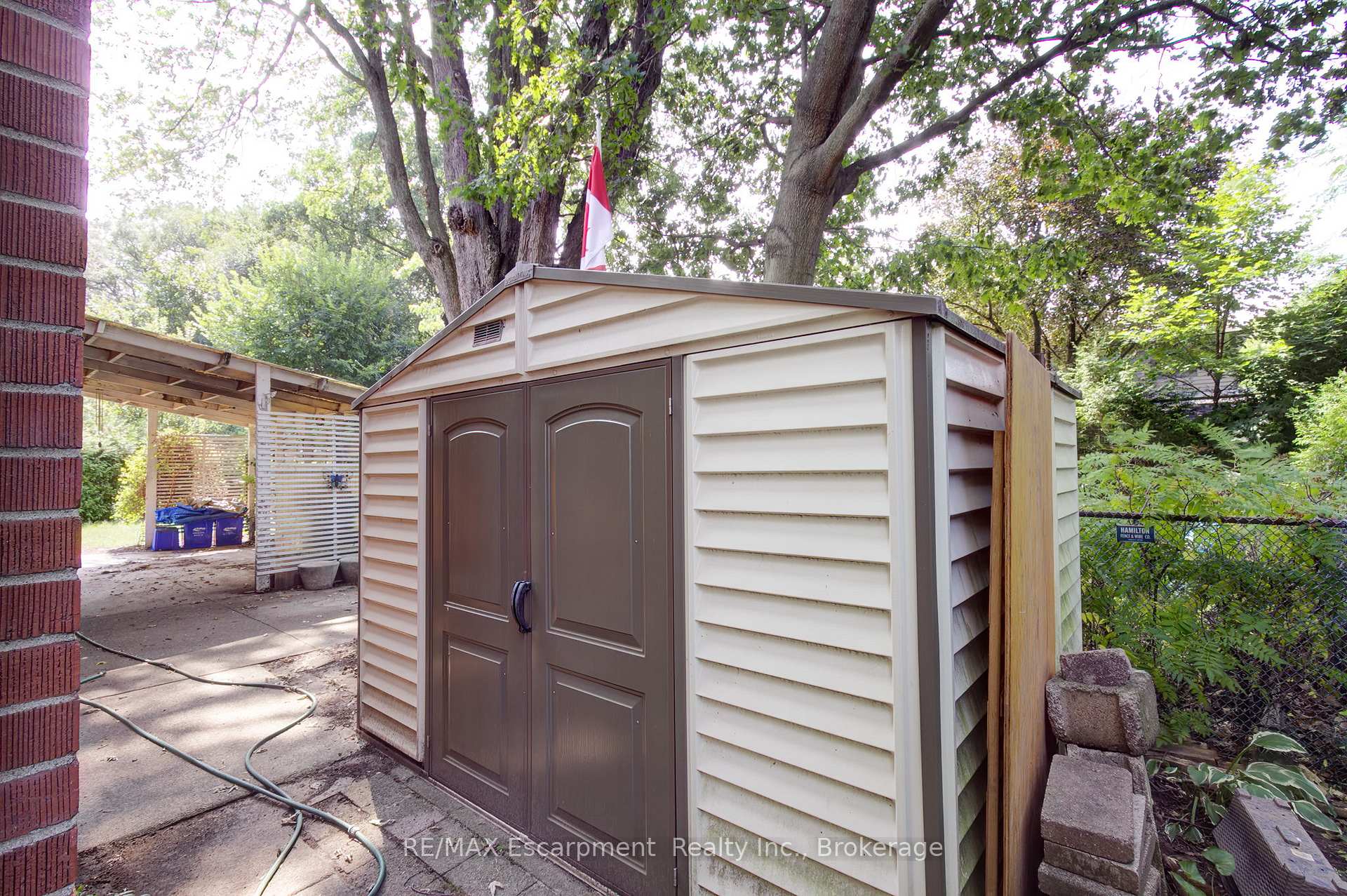 Photo 27 of 2198 Yorkshire Crescent, Burlington, Brant — HOMEH