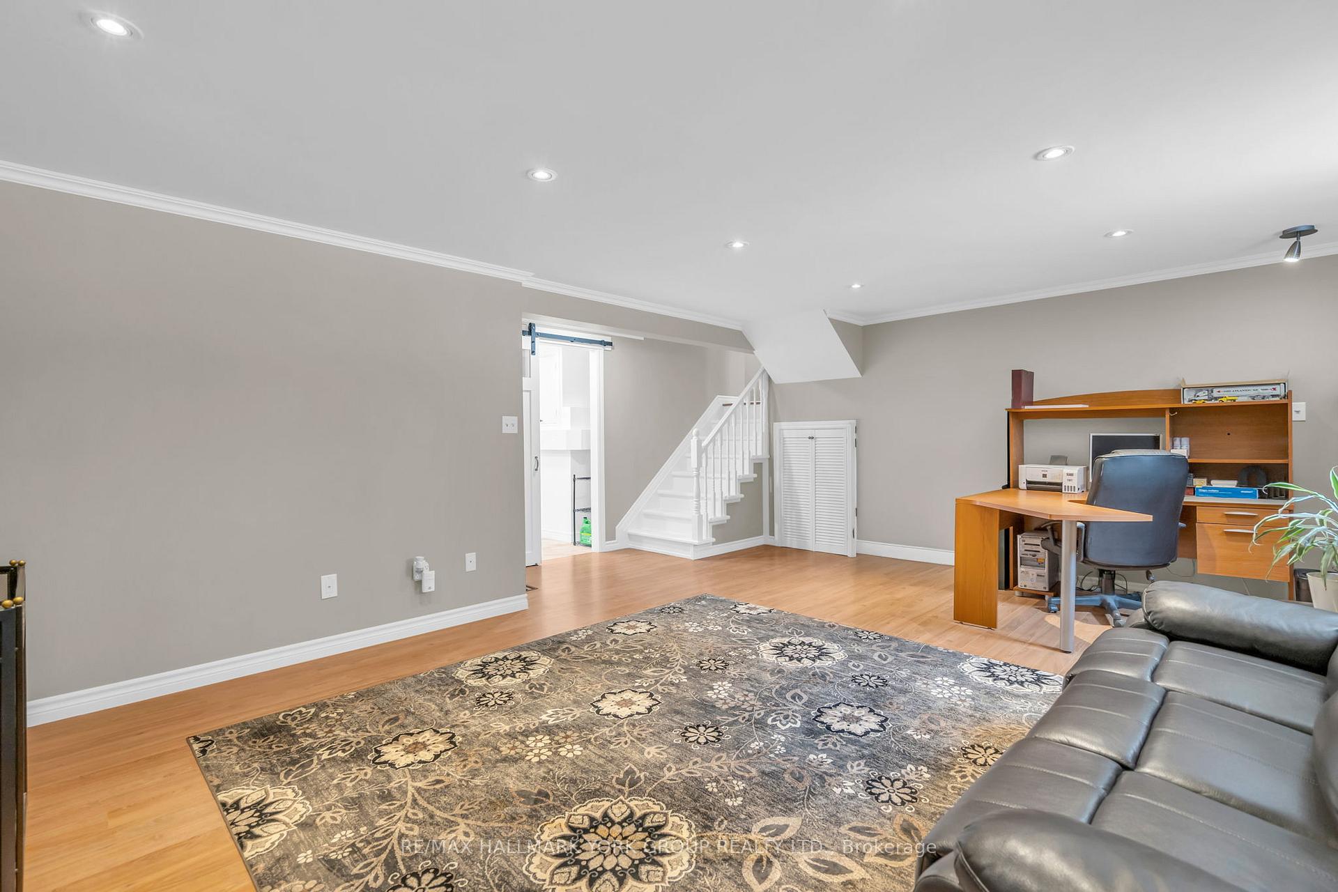 Photo 37 of 15 Brook Crescent, Georgina, Pefferlaw — HOMEH