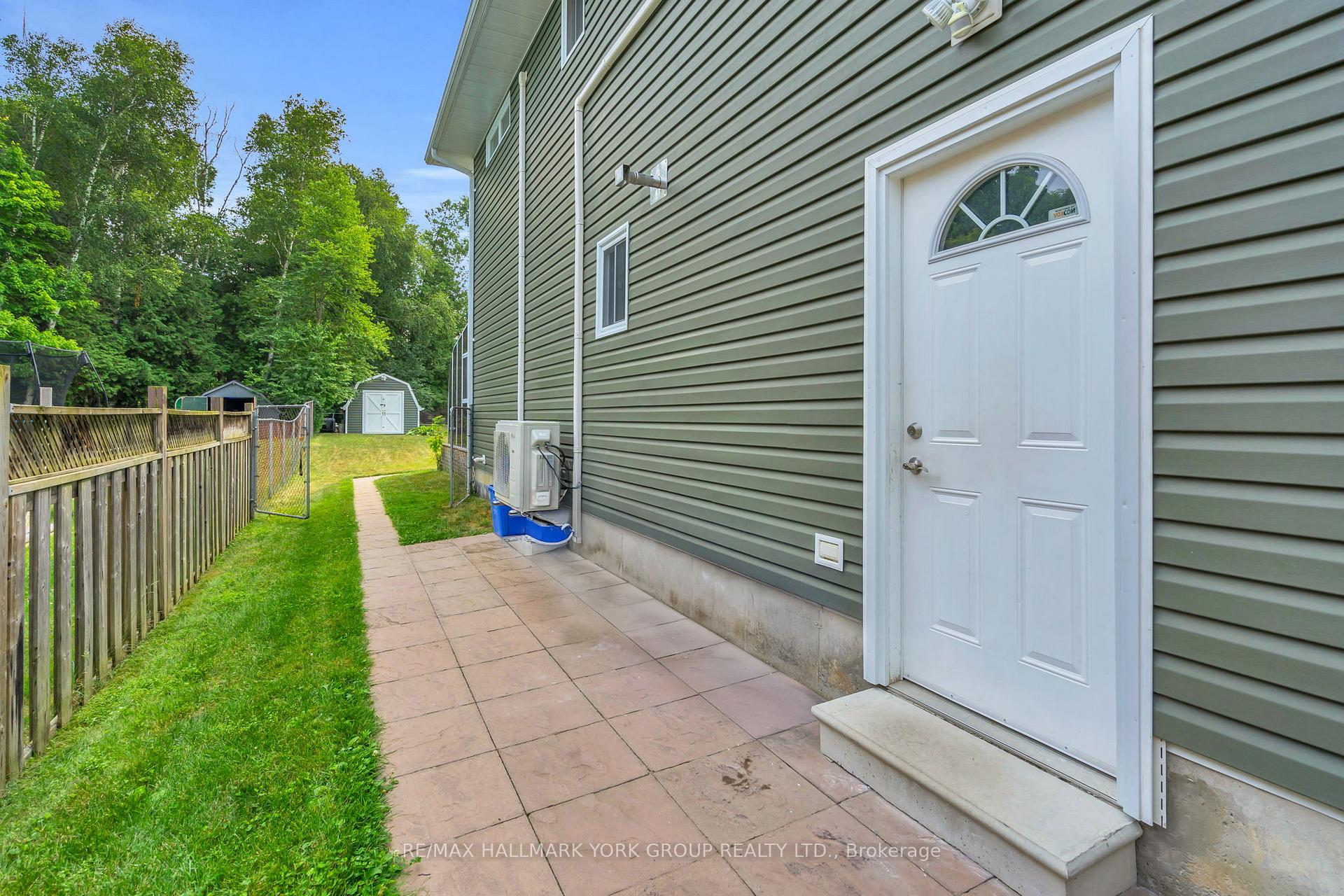 Photo 40 of 15 Brook Crescent, Georgina, Pefferlaw — HOMEH