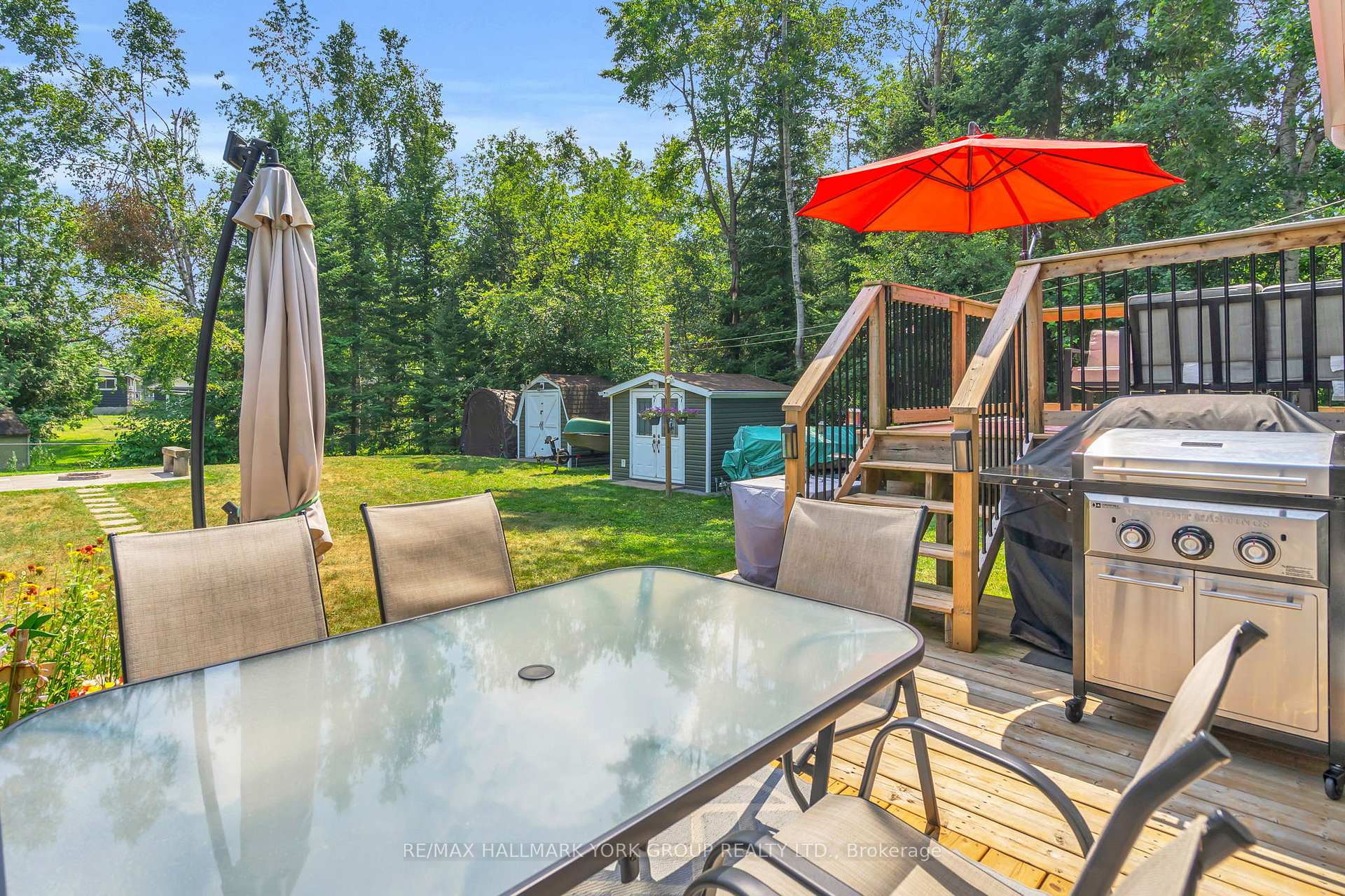 Photo 43 of 15 Brook Crescent, Georgina, Pefferlaw — HOMEH