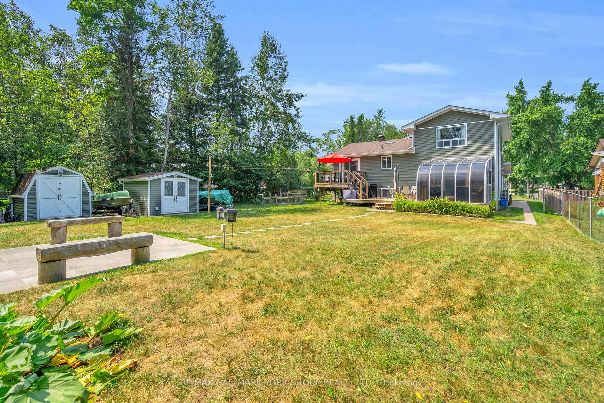 Photo 47 of 15 Brook Crescent, Georgina, Pefferlaw — HOMEH