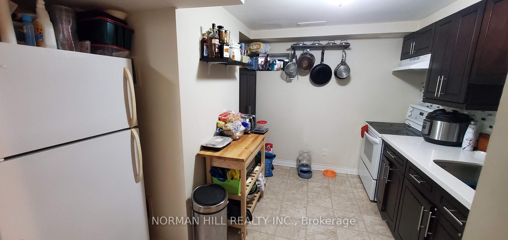 Photo 7 of Unit B, 58 Bernick Drive, Barrie, Georgian Drive — HOMEH