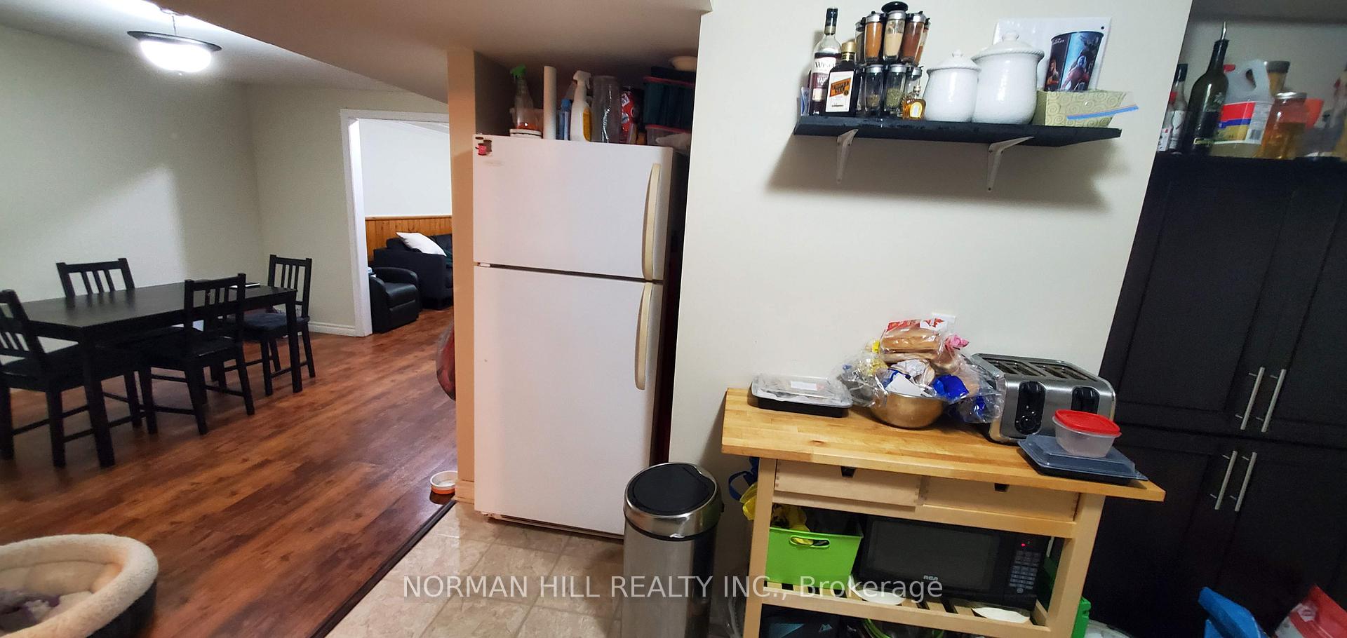 Photo 9 of Unit B, 58 Bernick Drive, Barrie, Georgian Drive — HOMEH