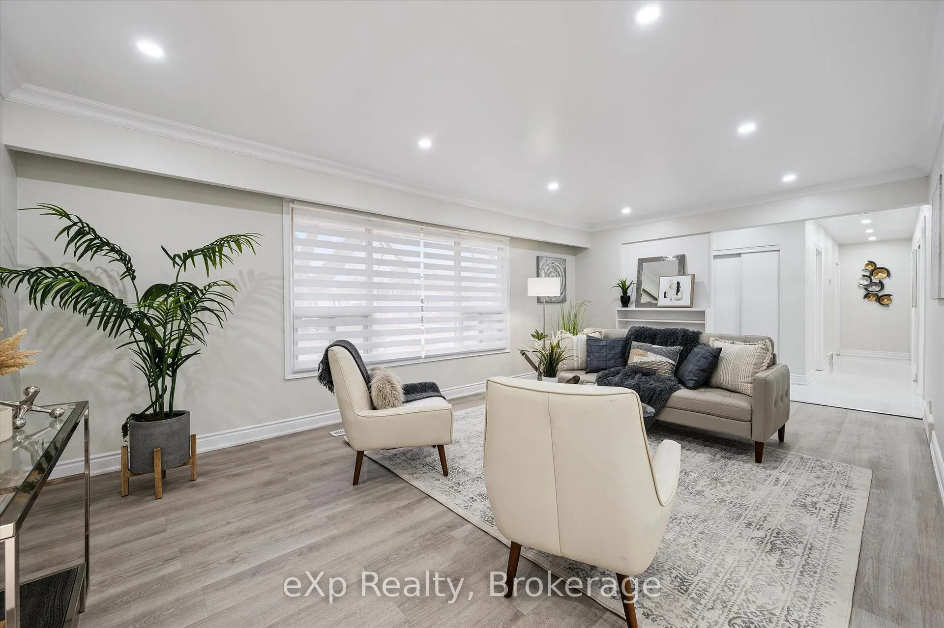 Photo 10 of 53 Nicklin Crescent, Guelph, Riverside Park — HOMEH