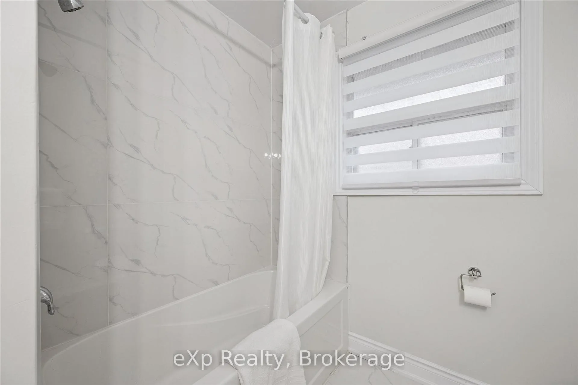 Photo 26 of 53 Nicklin Crescent, Guelph, Riverside Park — HOMEH
