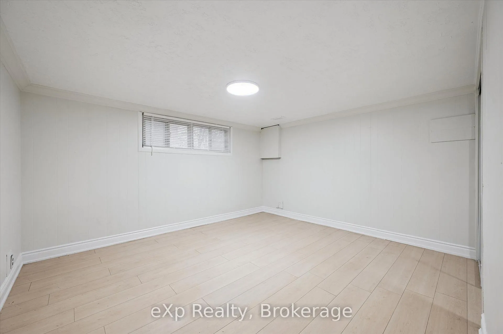 Photo 40 of 53 Nicklin Crescent, Guelph, Riverside Park — HOMEH
