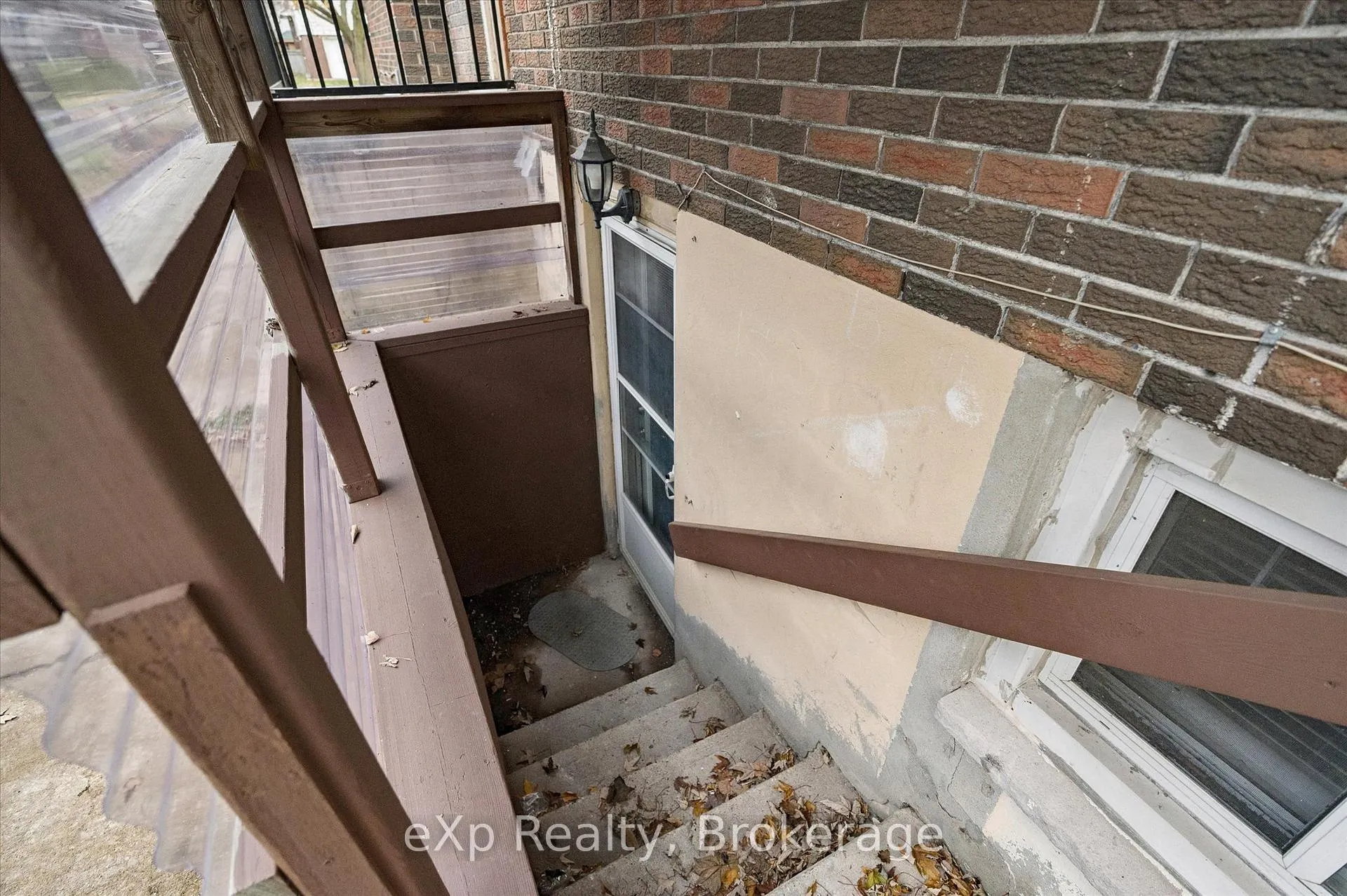 Photo 42 of 53 Nicklin Crescent, Guelph, Riverside Park — HOMEH