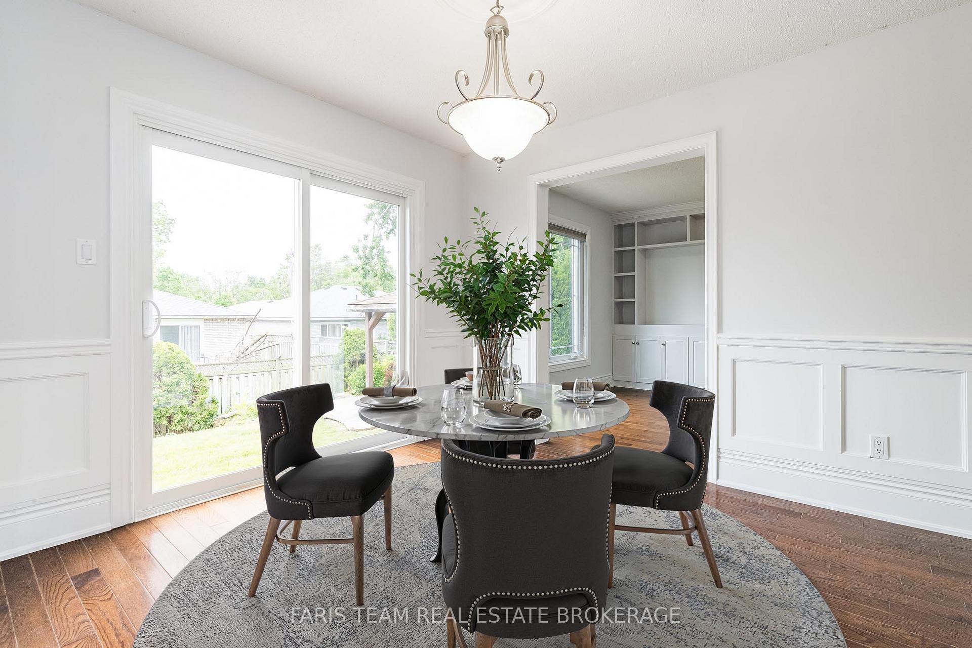 Photo 13 of 17 Radenhurst Crescent, Barrie, Grove East — HOMEH
