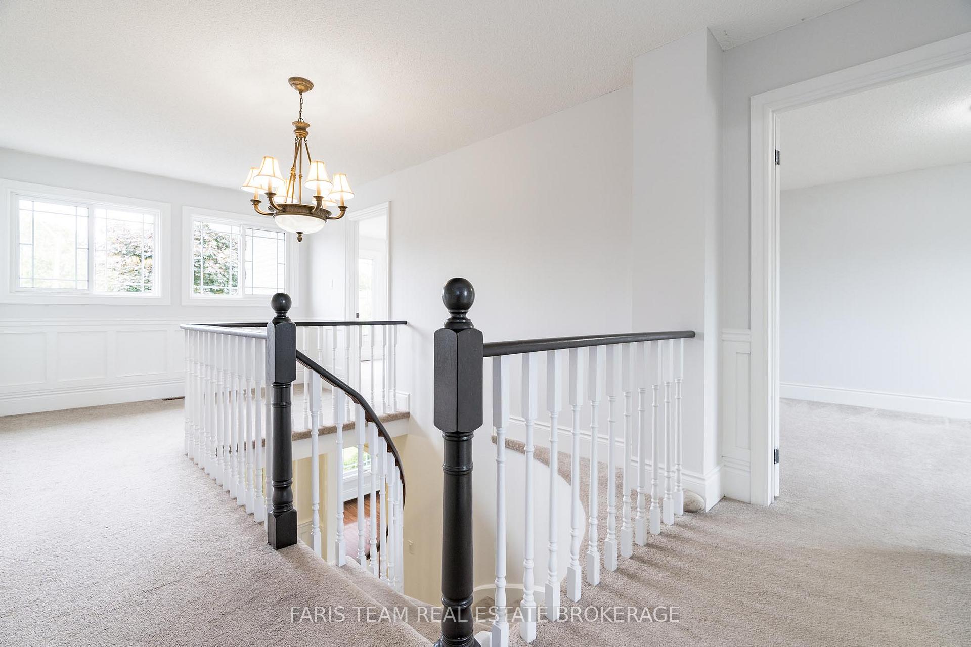 Photo 21 of 17 Radenhurst Crescent, Barrie, Grove East — HOMEH