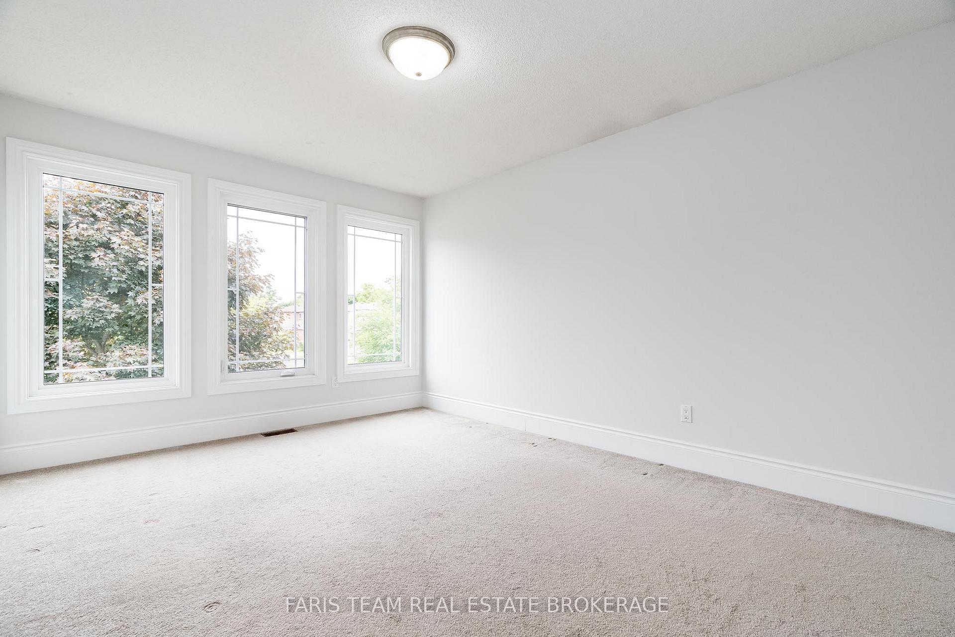 Photo 26 of 17 Radenhurst Crescent, Barrie, Grove East — HOMEH