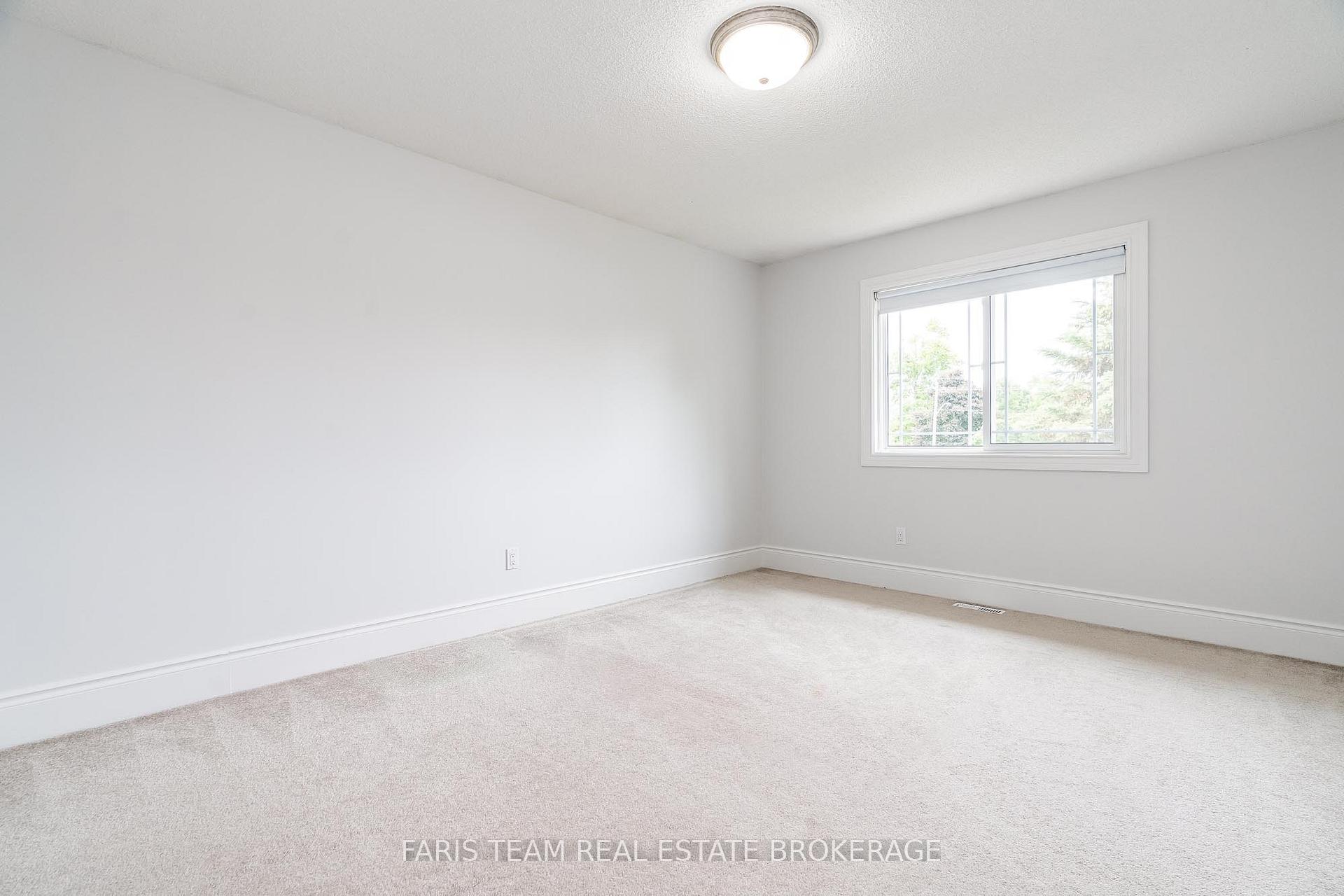 Photo 27 of 17 Radenhurst Crescent, Barrie, Grove East — HOMEH