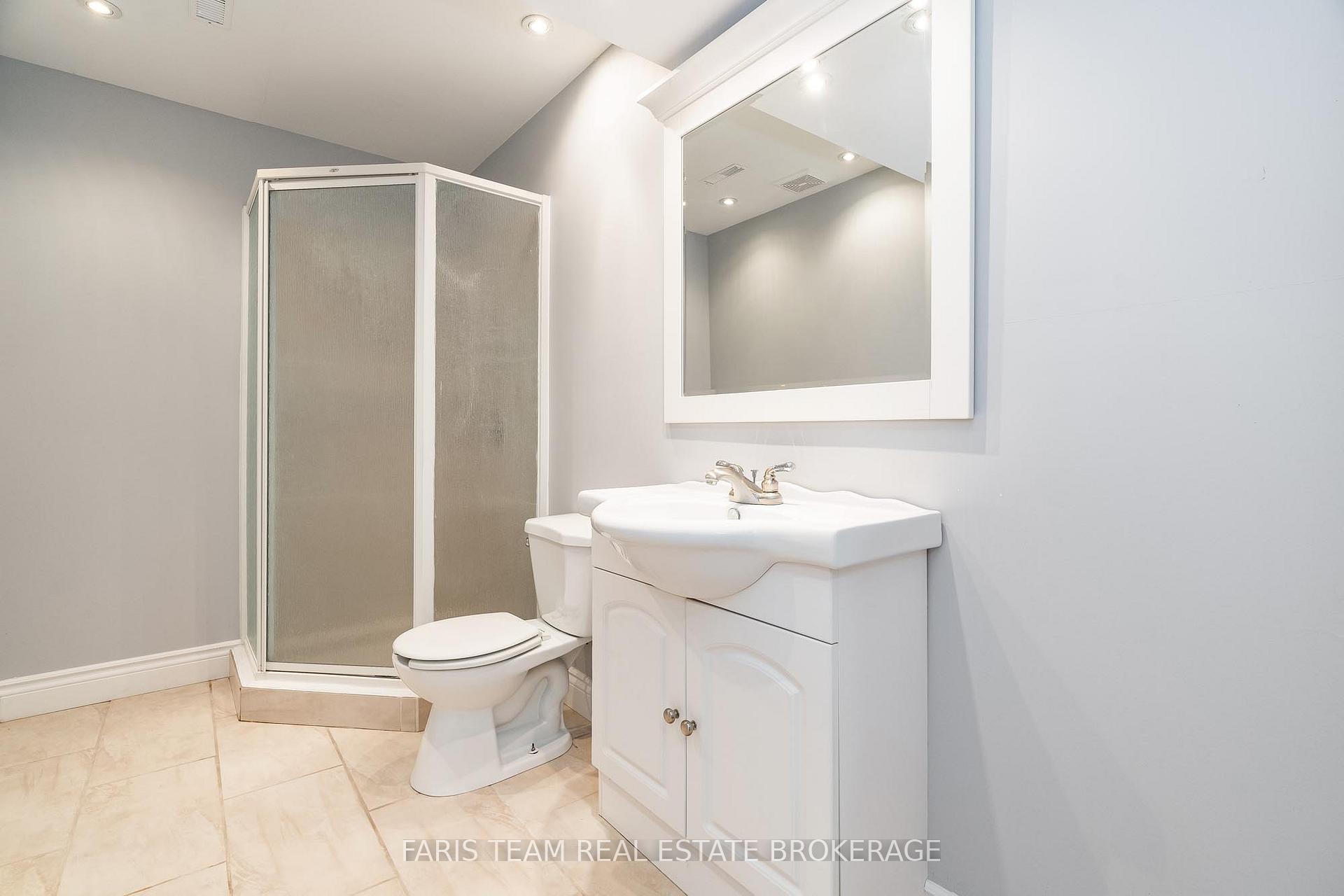 Photo 34 of 17 Radenhurst Crescent, Barrie, Grove East — HOMEH