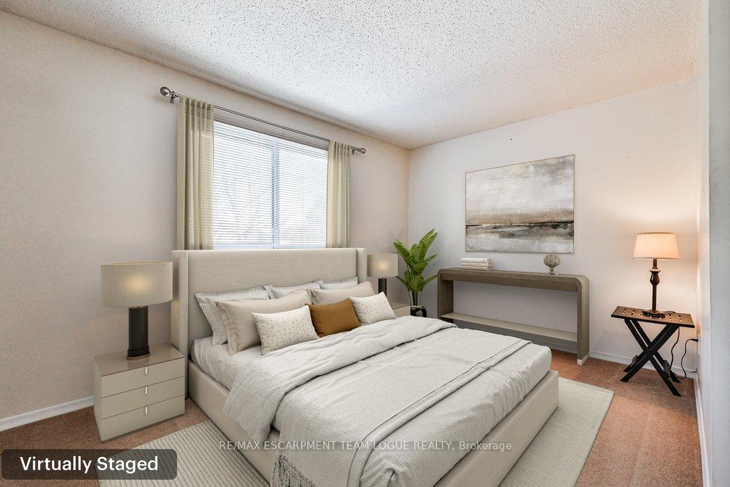 Photo 23 of 2251 Manchester Drive, Burlington, Brant Hills — HOMEH