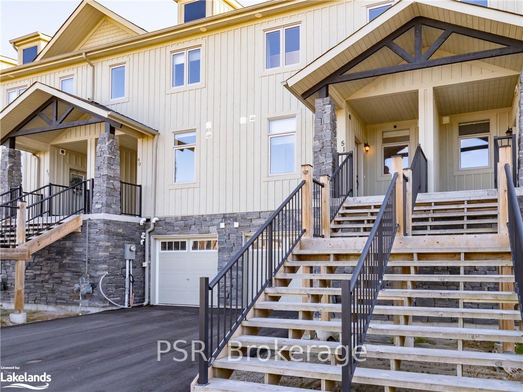 Photo 4 of 51 Rockmount Crescent, Gravenhurst, Muskoka (S) — HOMEH