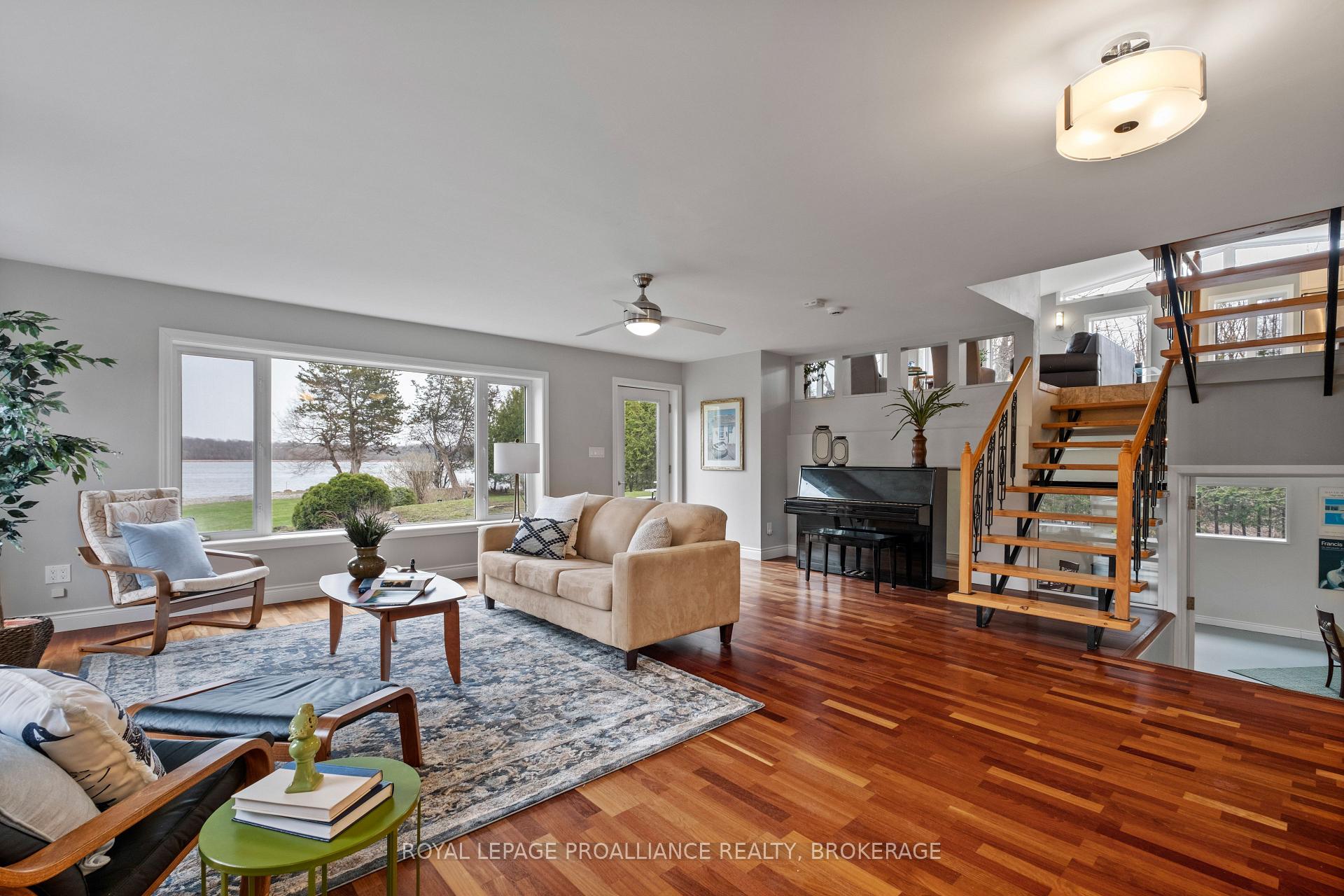 Photo 5 of 2749 Lakefield Drive, Frontenac, Frontenac South — HOMEH