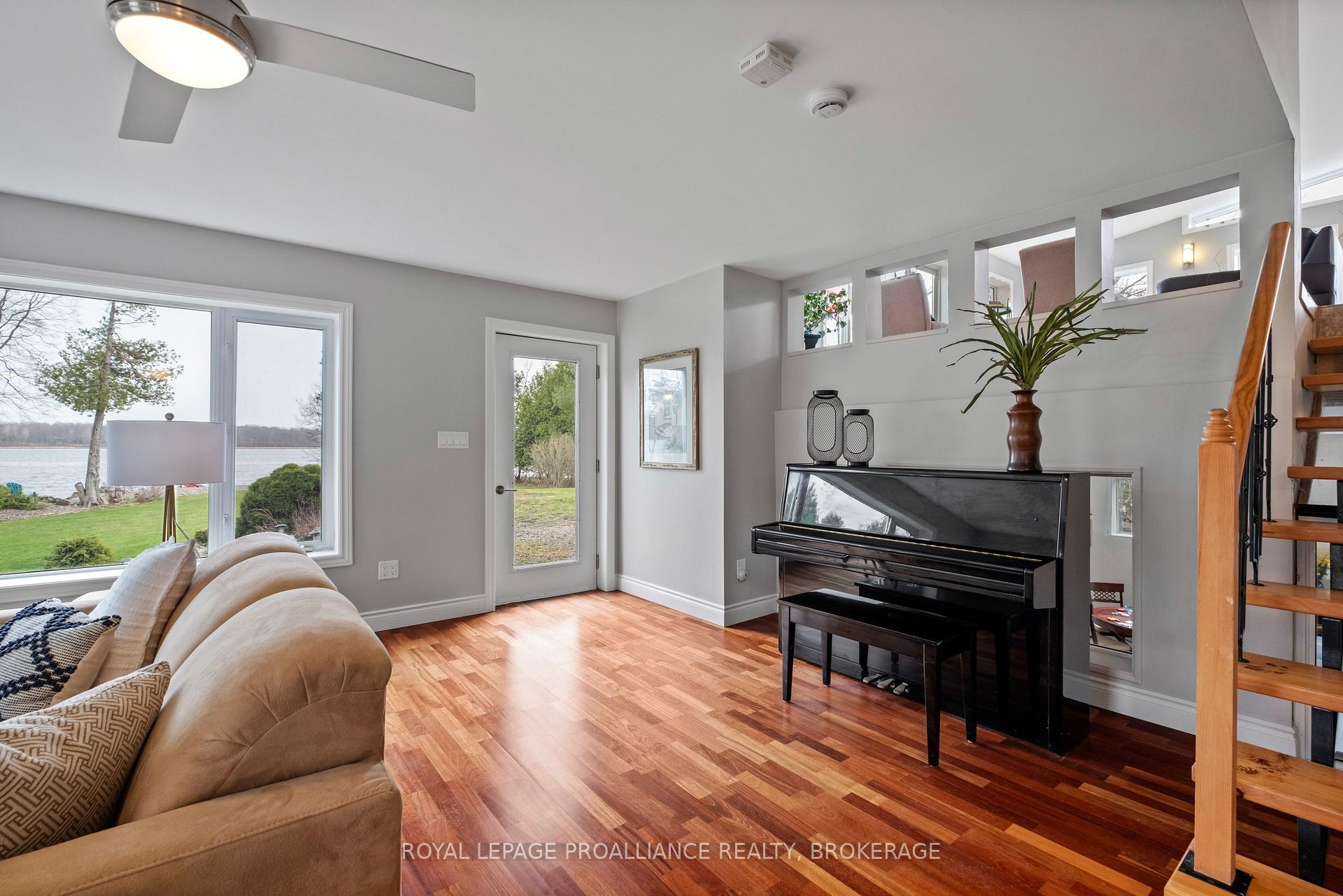 Photo 14 of 2749 Lakefield Drive, Frontenac, Frontenac South — HOMEH