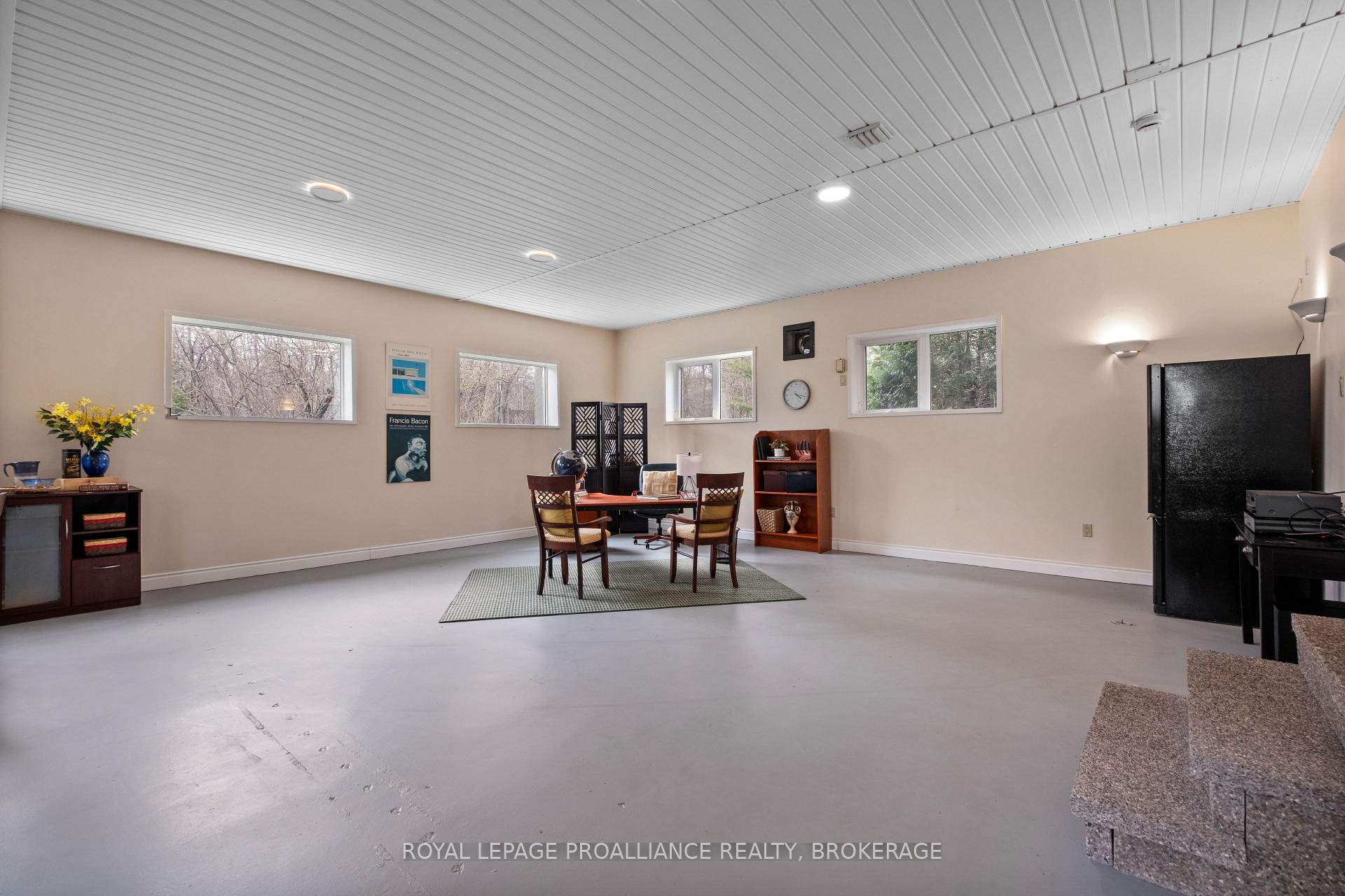 Photo 38 of 2749 Lakefield Drive, Frontenac, Frontenac South — HOMEH