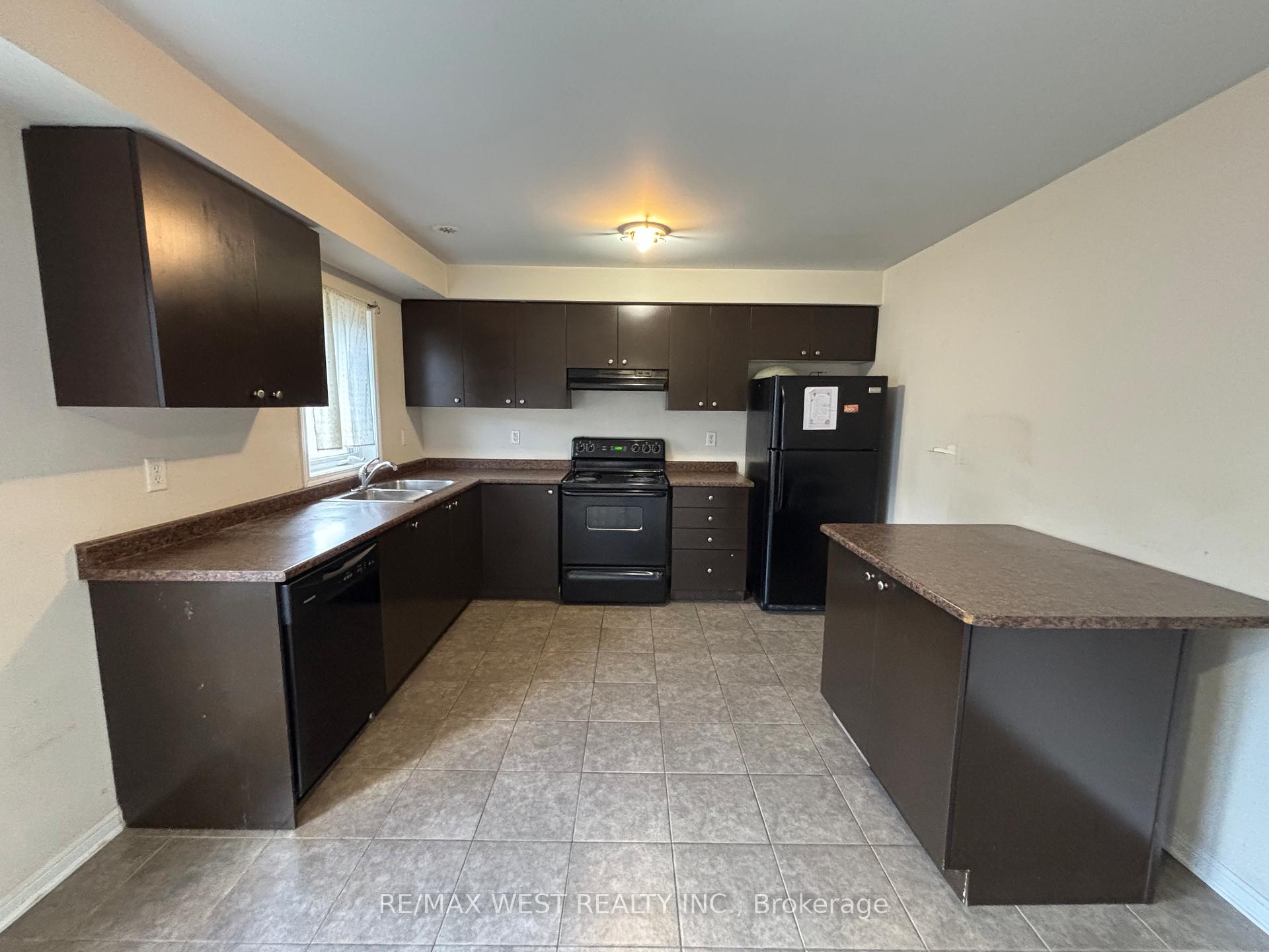 Photo 3 of 53 Bevington Road, Brampton, Northwest Brampton — HOMEH
