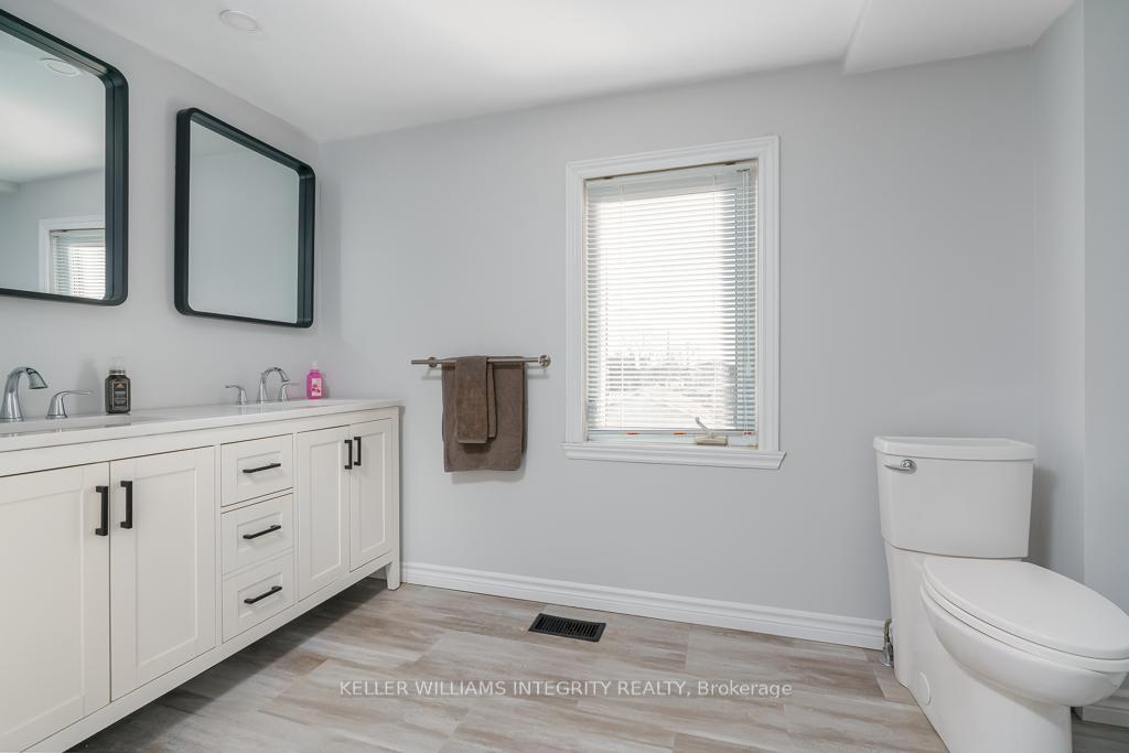 Photo 17 of 1004 Grand Avenue, Cornwall — HOMEH