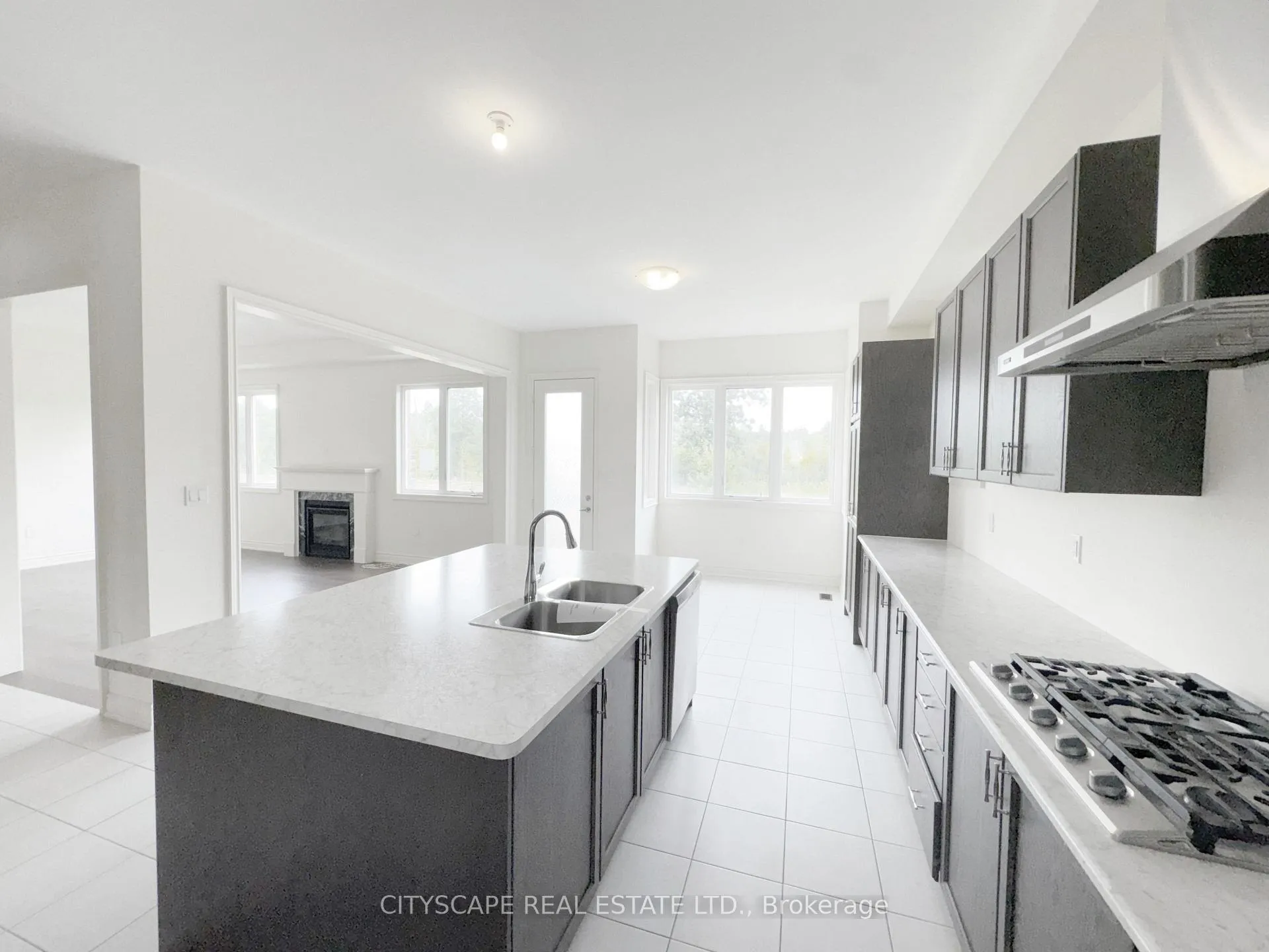 Photo 23 of 76 Elstone Place, Hamilton, Waterdown — HOMEH