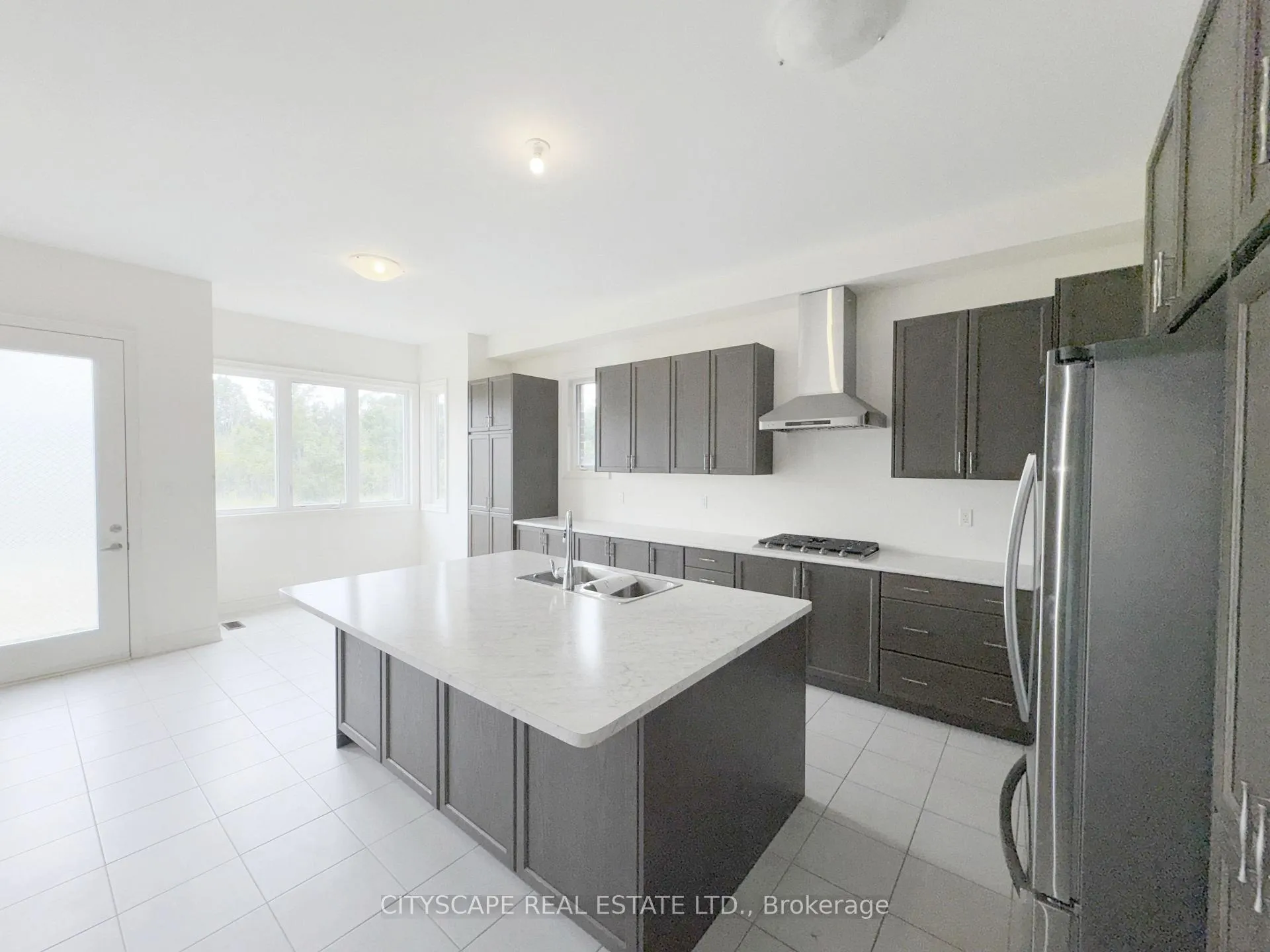 Photo 30 of 76 Elstone Place, Hamilton, Waterdown — HOMEH
