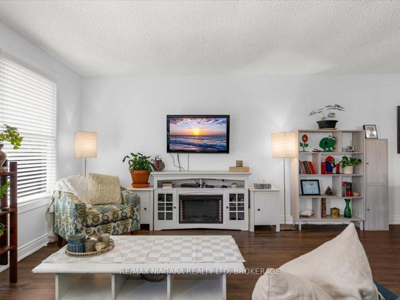 Photo 21 of 2393 Greenbank Trail S, Burlington, Brant Hills — HOMEH