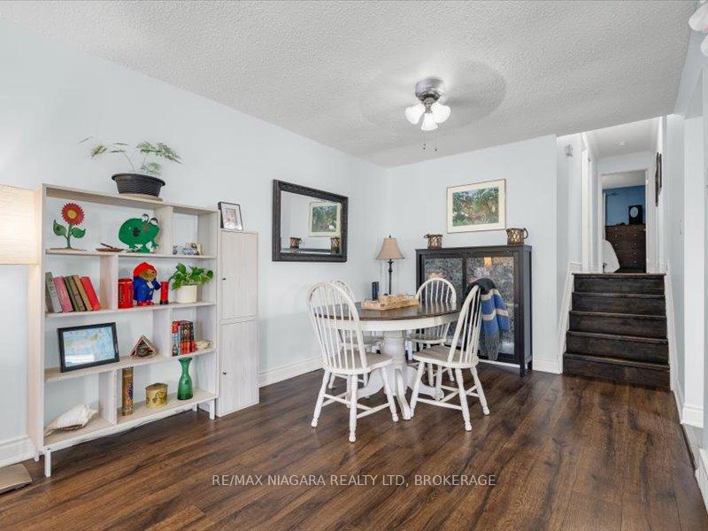 Photo 8 of 2393 Greenbank Trail S, Burlington, Brant Hills — HOMEH