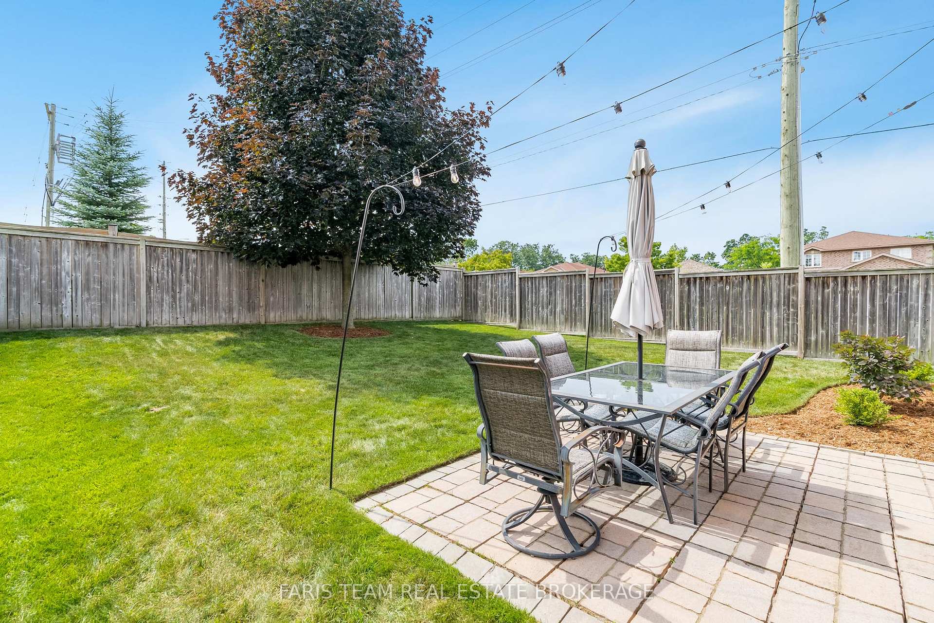 Photo 37 of 40 Brown Wood Drive, Barrie, Little Lake — HOMEH