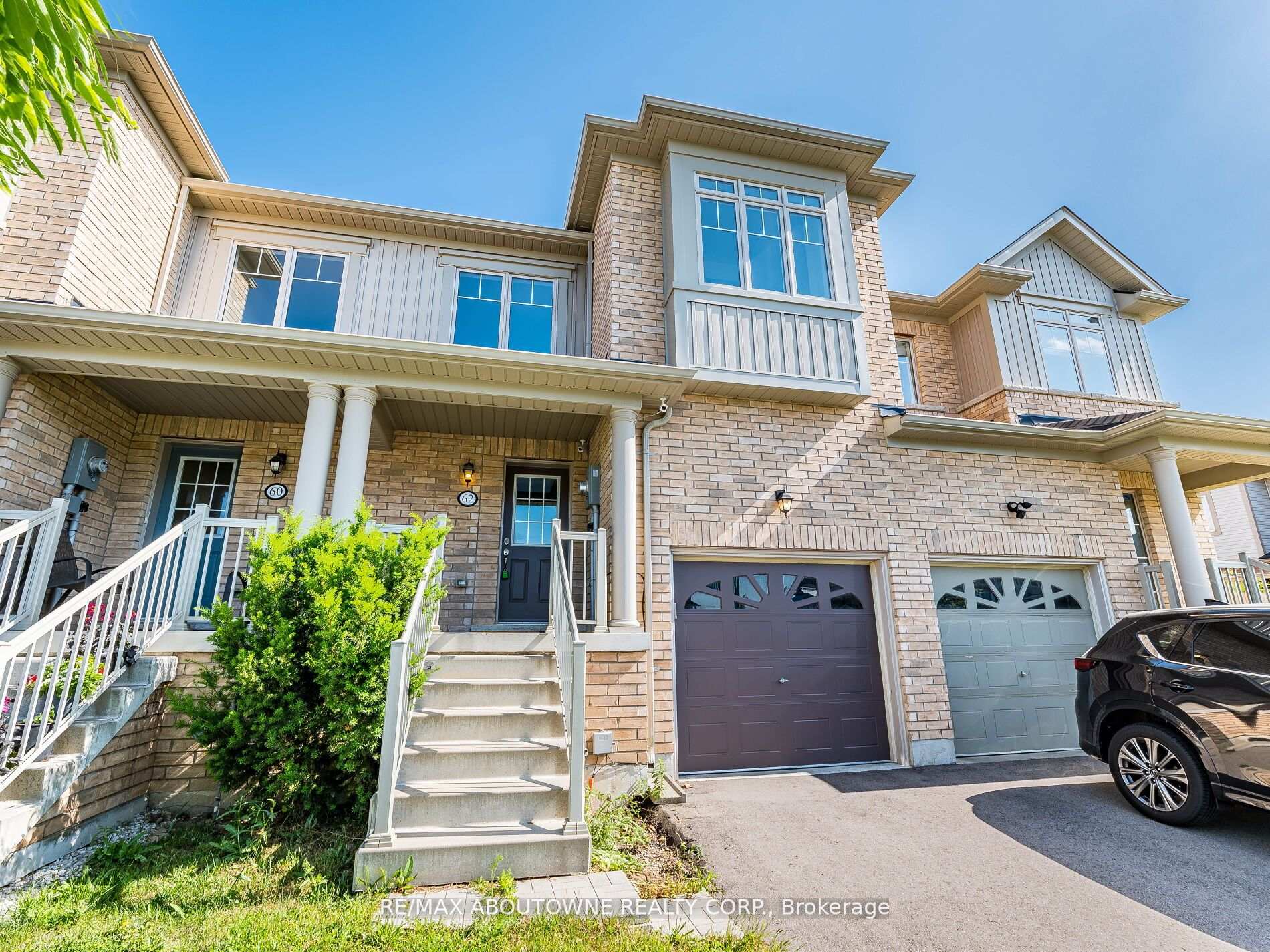 Photo 3 of 62 Skinner Drive, Guelph, Grange Road — HOMEH