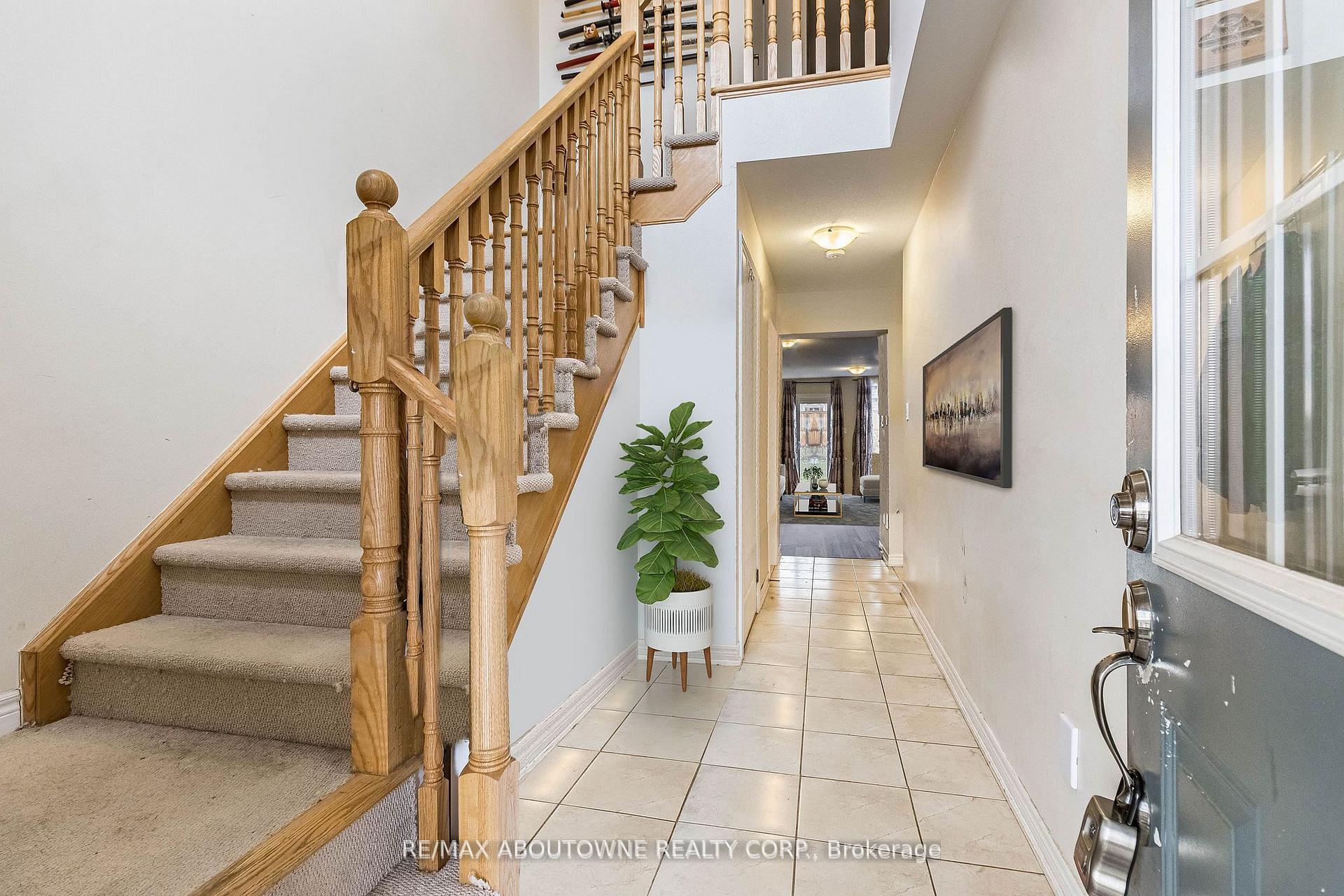 Photo 6 of 62 Skinner Drive, Guelph, Grange Road — HOMEH