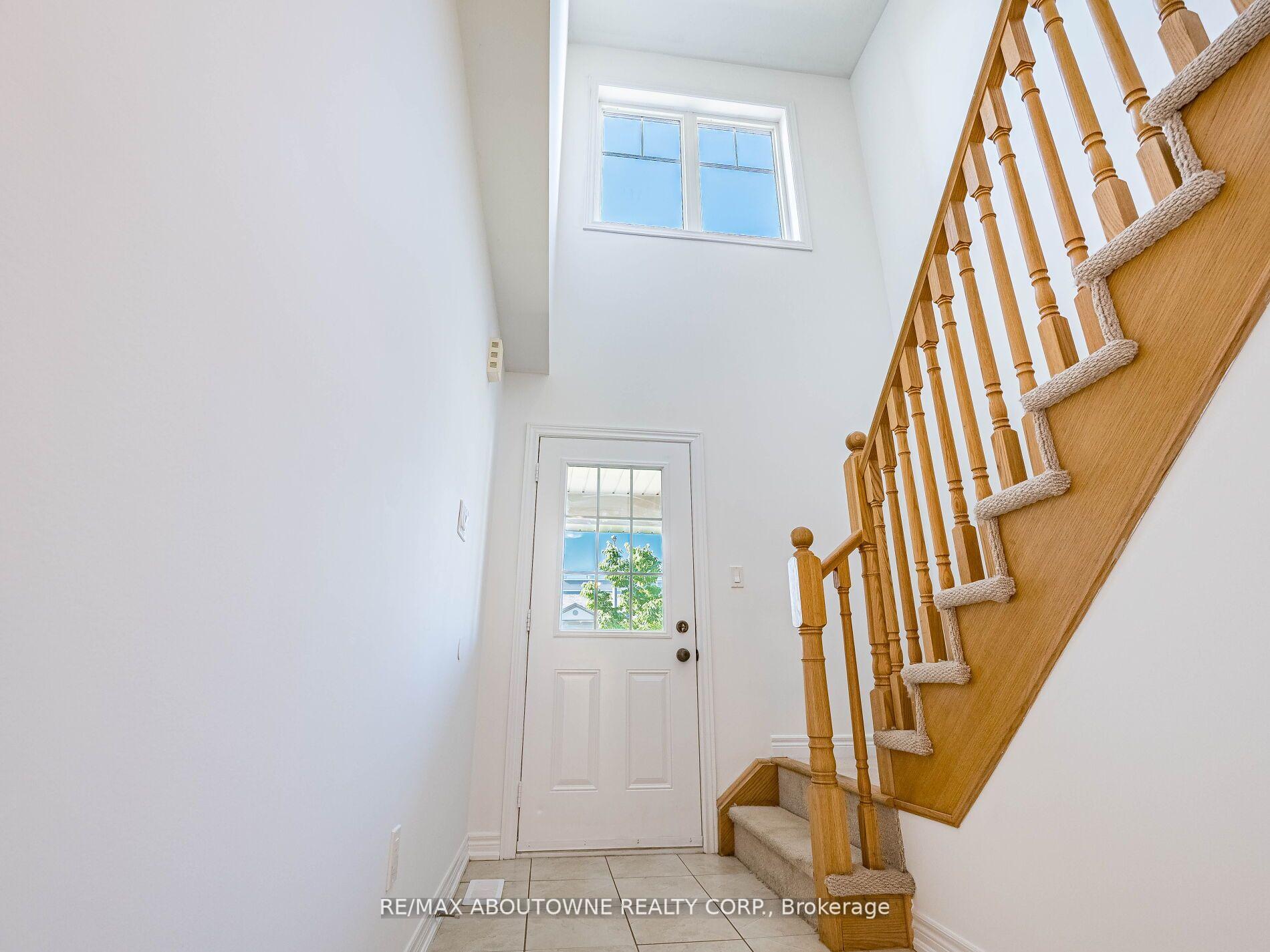 Photo 7 of 62 Skinner Drive, Guelph, Grange Road — HOMEH