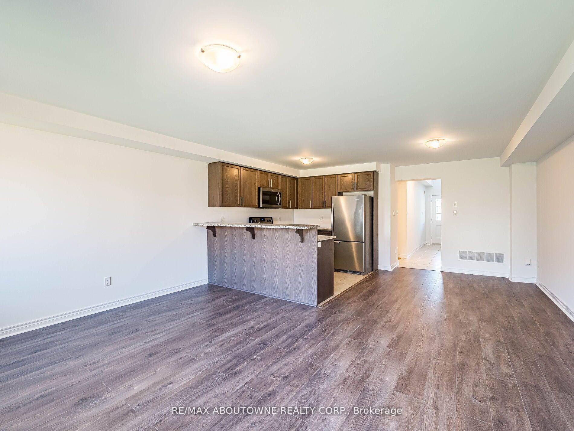 Photo 14 of 62 Skinner Drive, Guelph, Grange Road — HOMEH