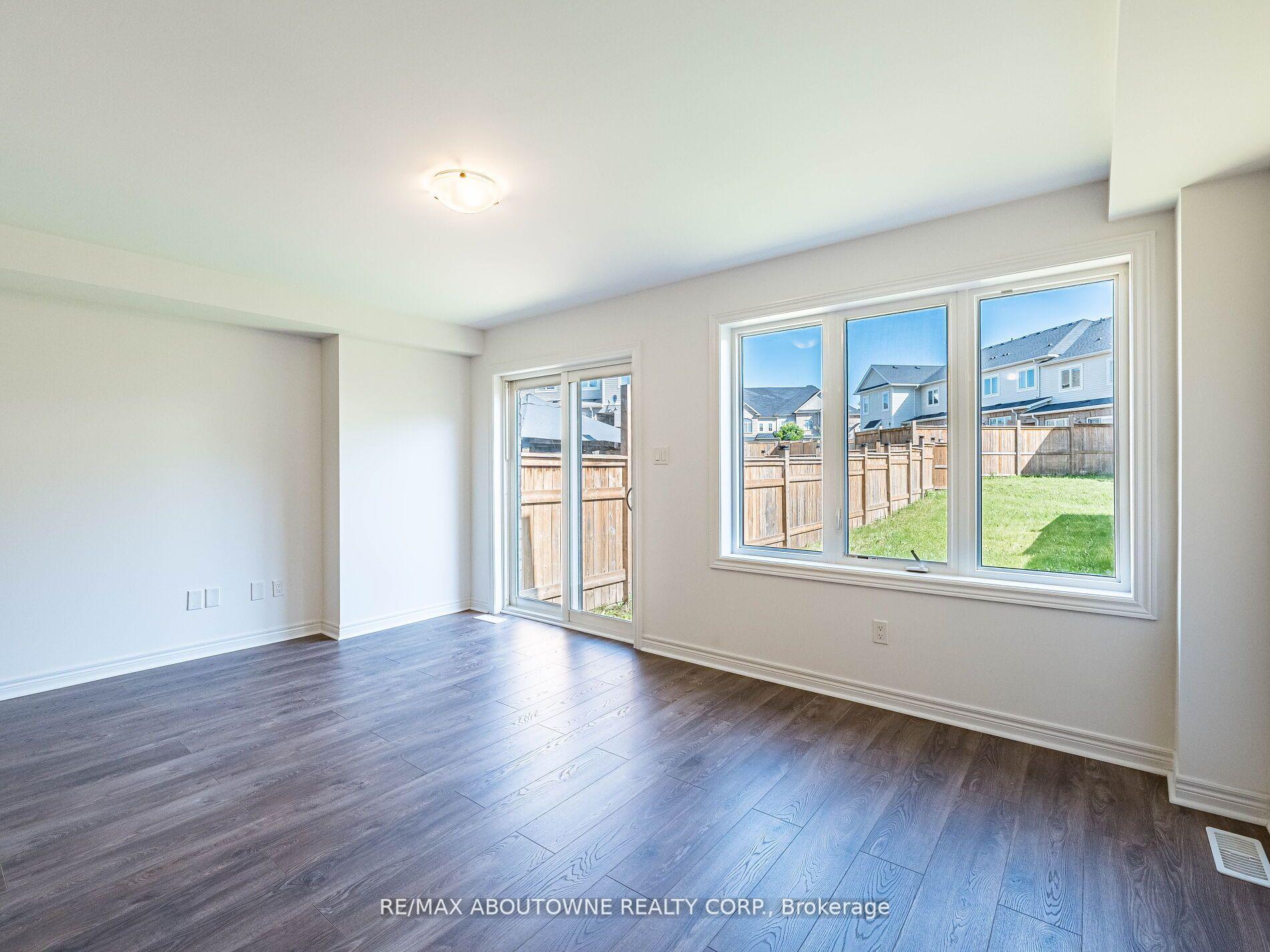 Photo 21 of 62 Skinner Drive, Guelph, Grange Road — HOMEH