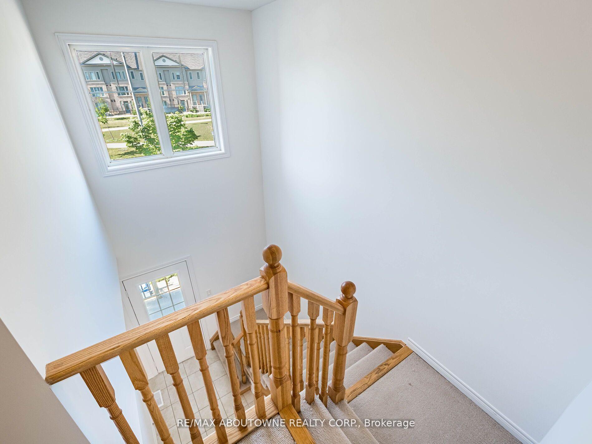 Photo 23 of 62 Skinner Drive, Guelph, Grange Road — HOMEH