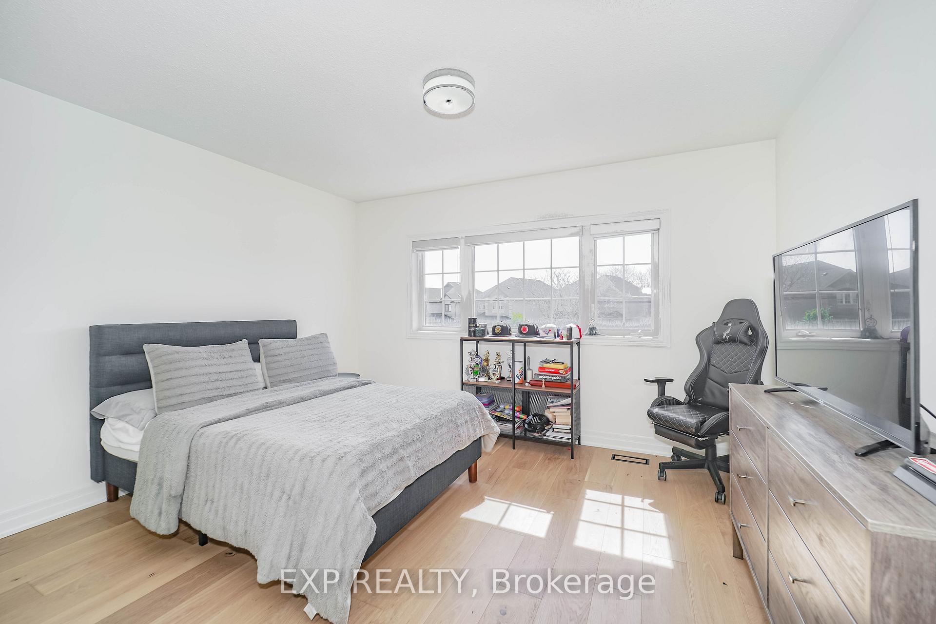 Photo 24 of 36 Headwater Road, Caledon, Bolton West — HOMEH