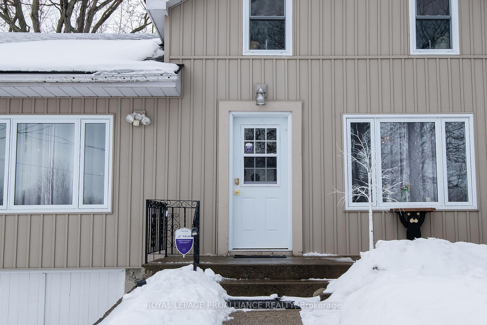 Photo 2 of 1169 Bronk Road, Belleville, Thurlow Ward — HOMEH